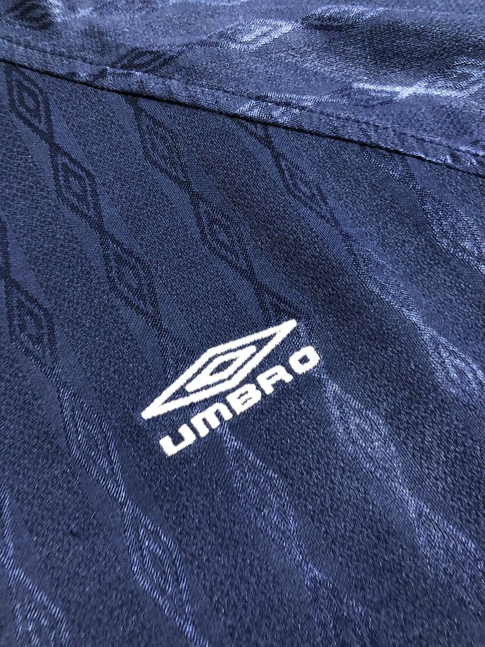 Umbro UMBRO BIG LOGO SHIRT JERSEY REVERSIBLE Size US L / EU 52-54 / 3 - 2 Thumbnail