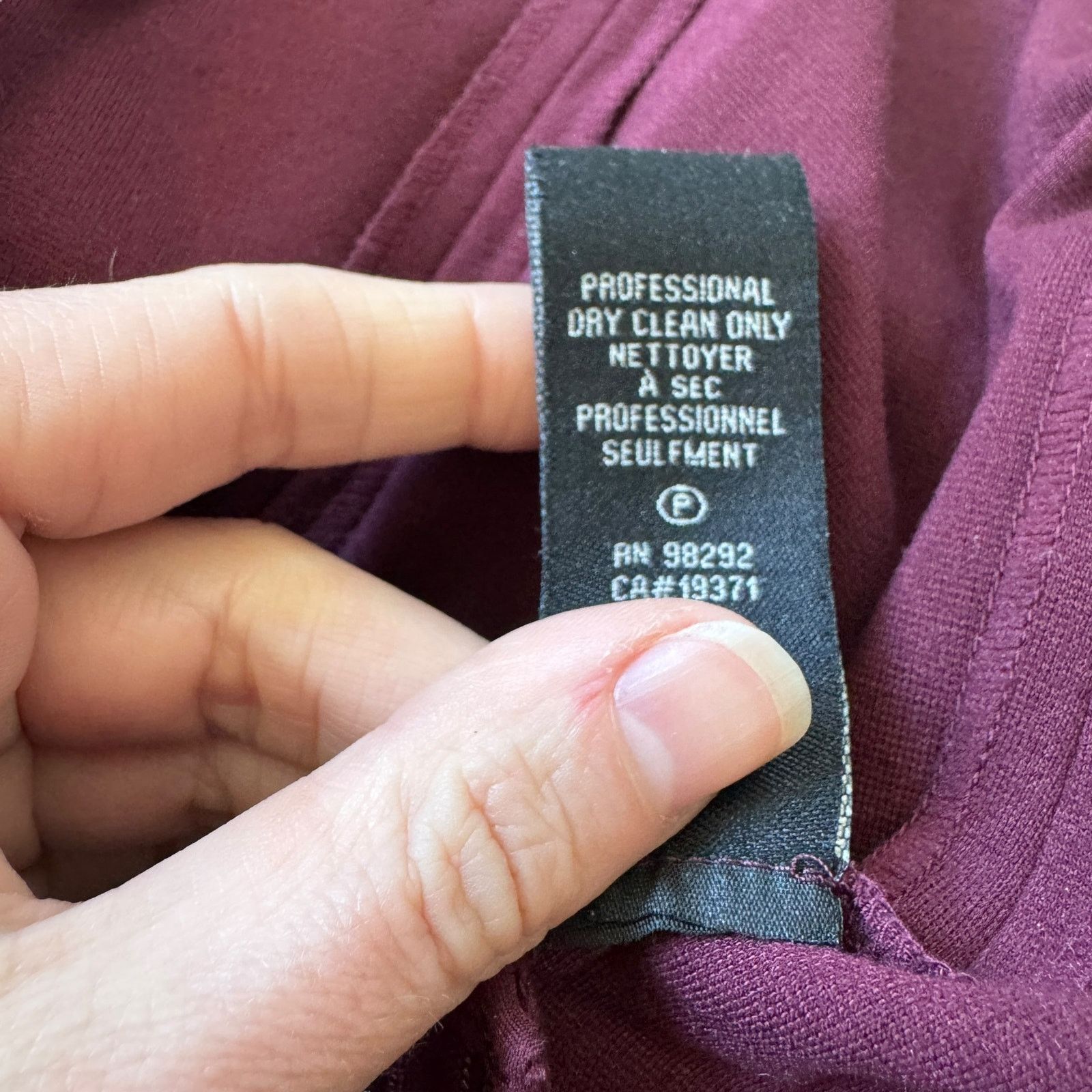 Tibi Tibi Burgundy Pleated Mini Skirt Size 27" / US 4 / IT 40 - 7 Thumbnail
