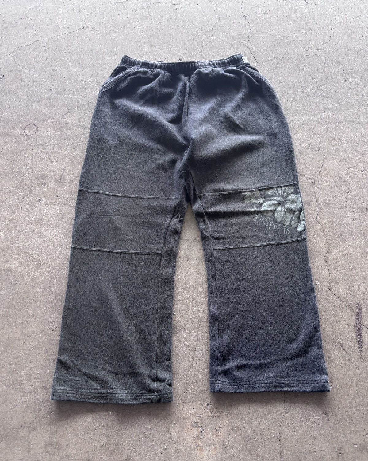 Japanese Brand × Vintage 2000s Rick Owens Style Black Sweatpants Size US 30 / EU 46 - 1 Thumbnail