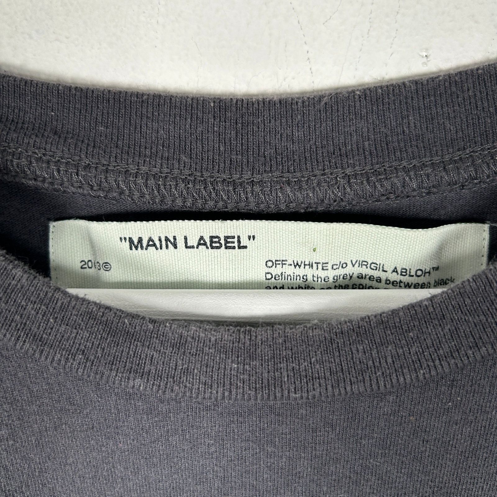 Off-White Off-White 'Beige' Graphic T-Shirt Size S Size US S / EU 44-46 / 1 - 4 Thumbnail