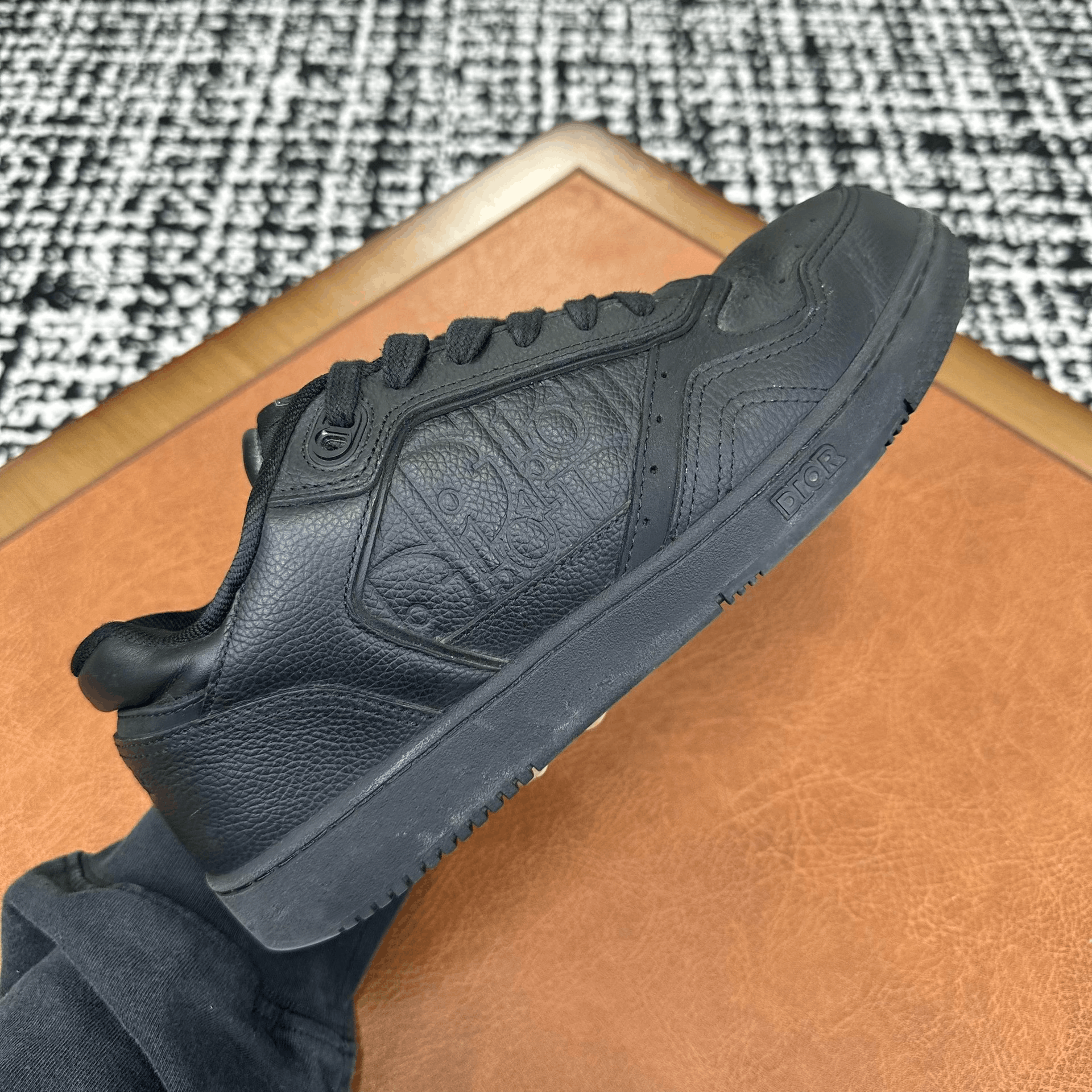 Dior Dior Black Lowtop Sneakers 7 Men Size US 7 / EU 40 - 1 Thumbnail