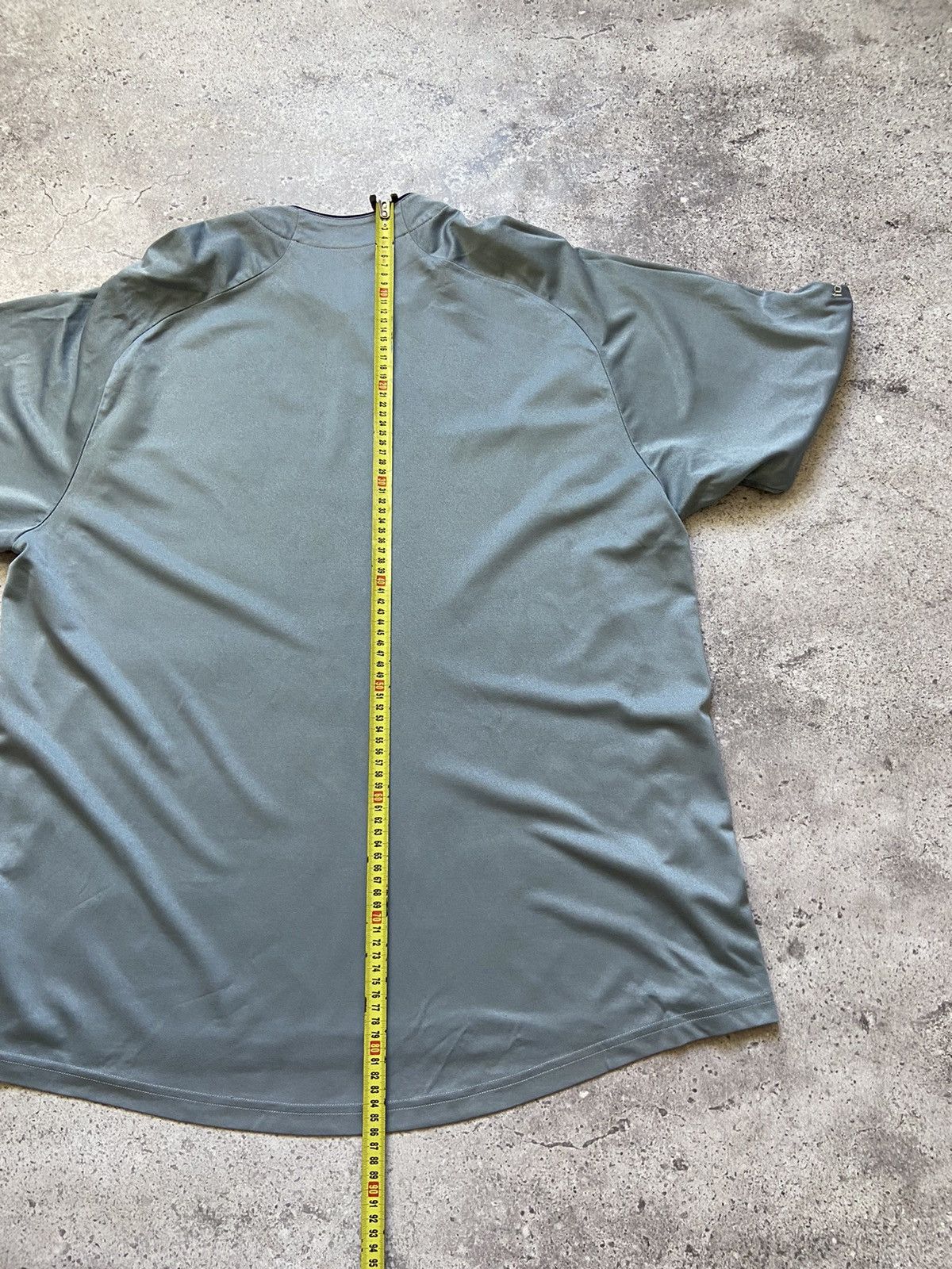 Nike Vintage Y2K Nike Total 90 Jersey Tee Shirt Size US XL / EU 56 / 4 - 8 Thumbnail