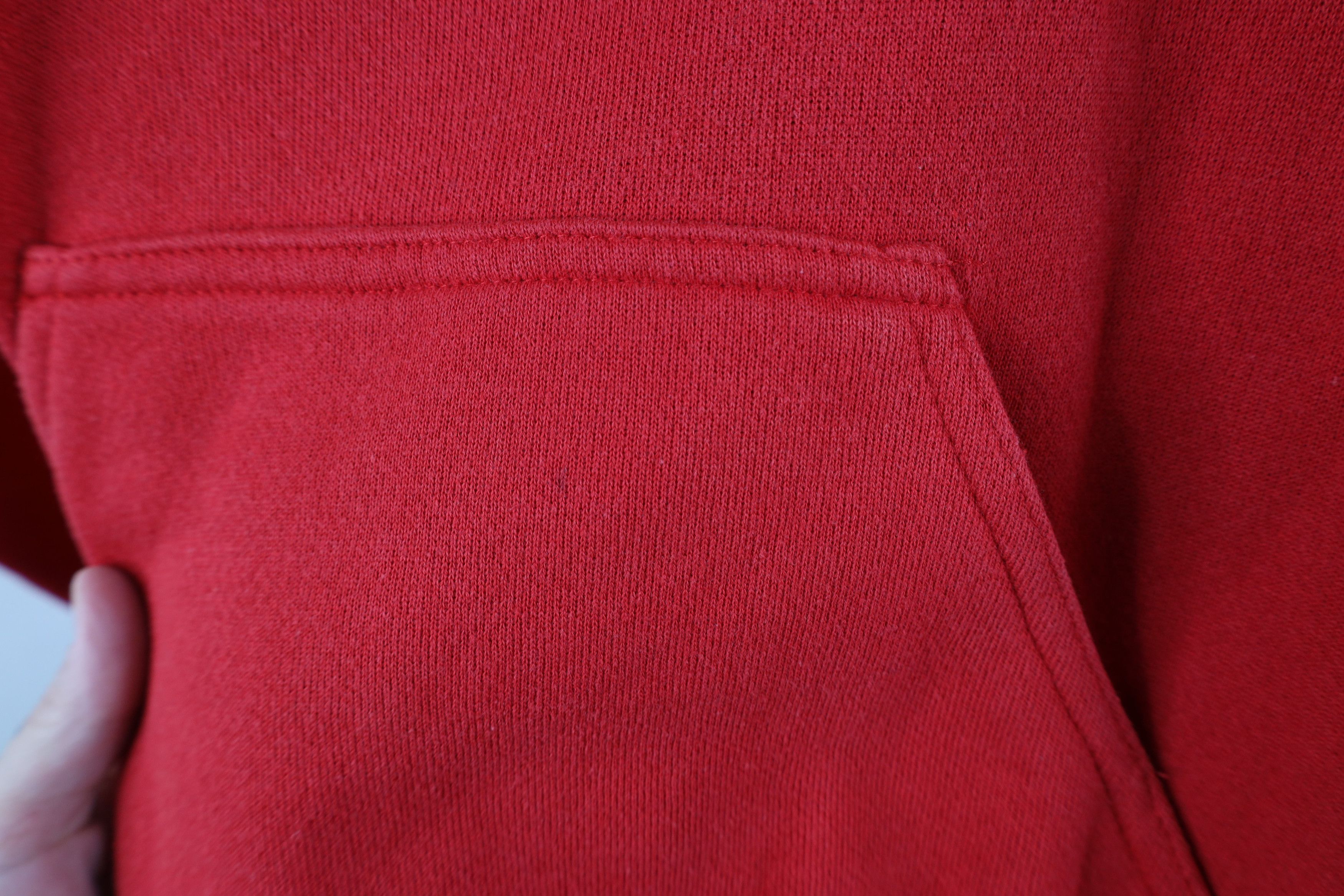 Vintage Vintage 90s Streetwear Track and Field Heavyweight Hoodie Size US L / EU 52-54 / 3 - 7 Thumbnail