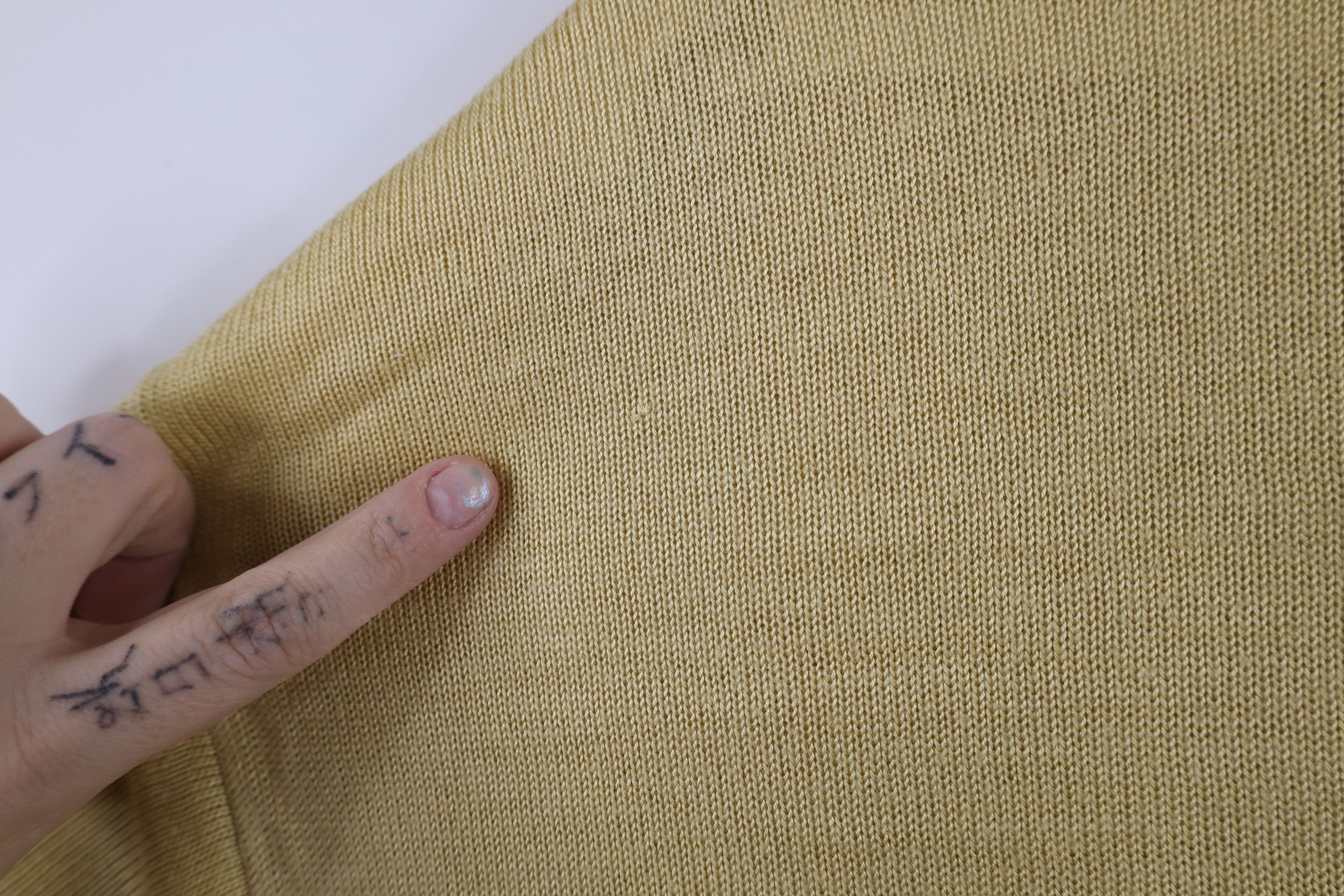Vintage Vintage 90s Streetwear Knit Short Sleeve Sweater Gold Size US XL / EU 56 / 4 - 6 Thumbnail