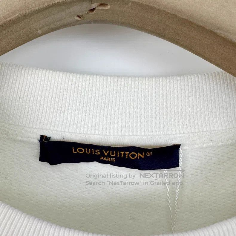 Louis Vuitton Louis Vuitton Chest Embroidered Letter logo Graffiti Ink P Size US M / EU 48-50 / 2 - 4 Thumbnail