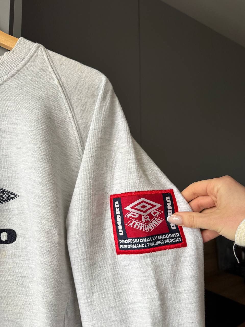 Umbro Vintage 80s Umbro Pro training sweatshirt size L Size US L / EU 52-54 / 3 - 5 Thumbnail
