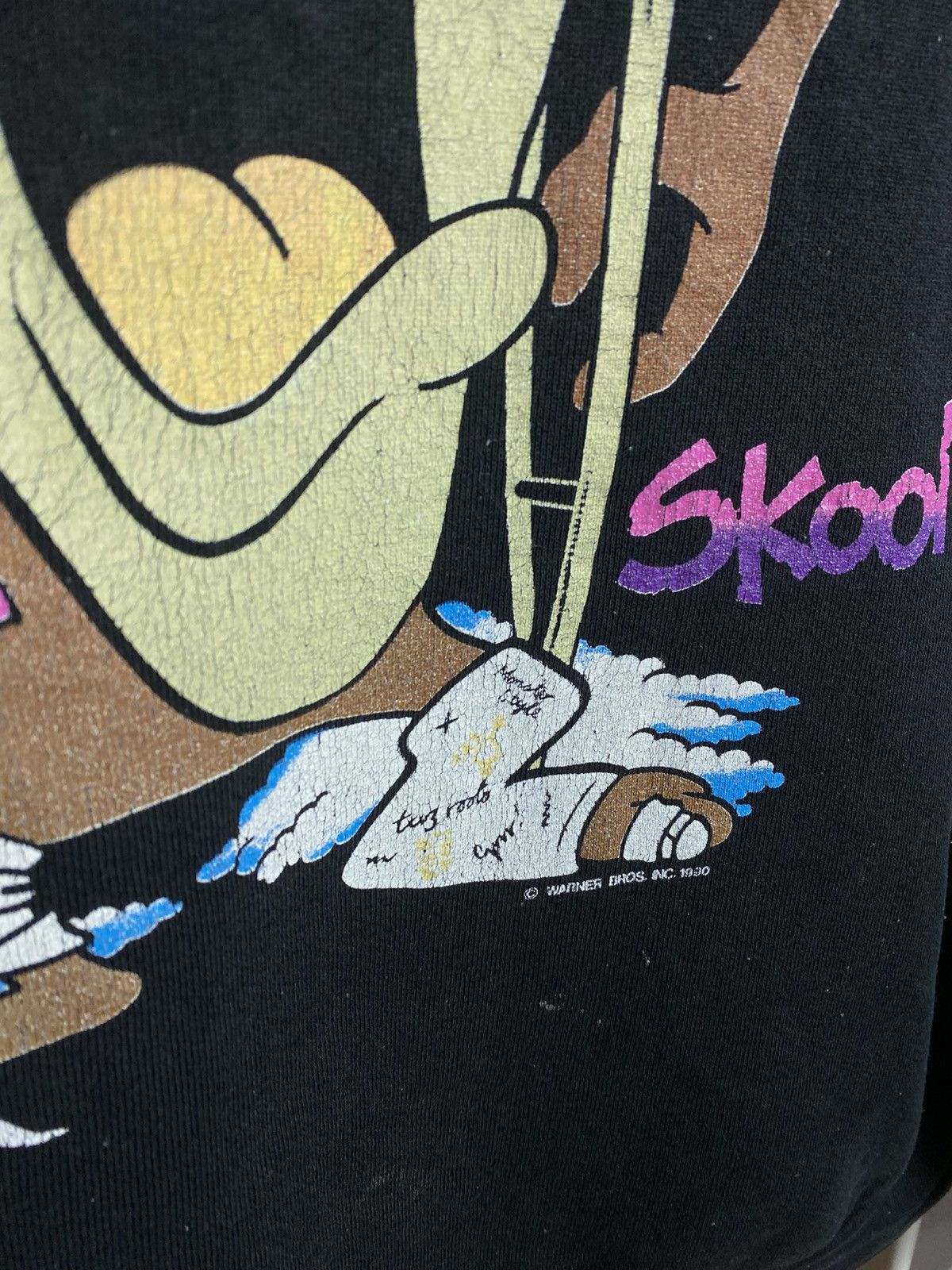 Warner Bros 🏜️Vintage 1990 Sweatshirt Looney Tunes Psycho Ski Skool Taz🏜️ Size US L / EU 52-54 / 3 - 4 Thumbnail