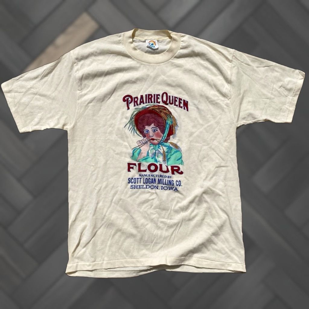 Vintage Vintage Cal Cru Prairie Queen Flour Sheldon Iowa T Shirt Single Stitch L Ivory Polyester Blend Men Short Sleeve Size US L / EU 52-54 / 3 - 1 Thumbnail