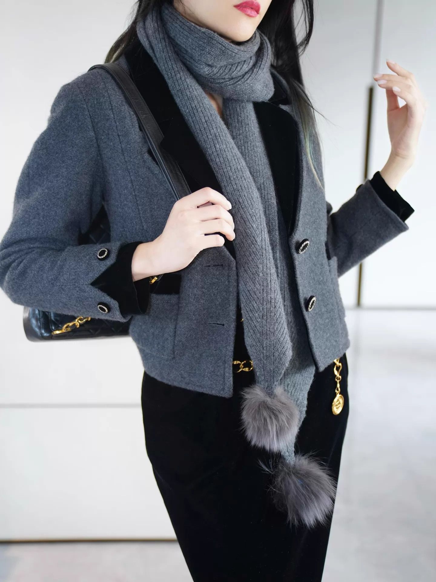 Chanel Chanel Gray Cashmere & Black Velvet Blazer FR36/S Size XS / US 0-2 / IT 36-38 - 4 Thumbnail
