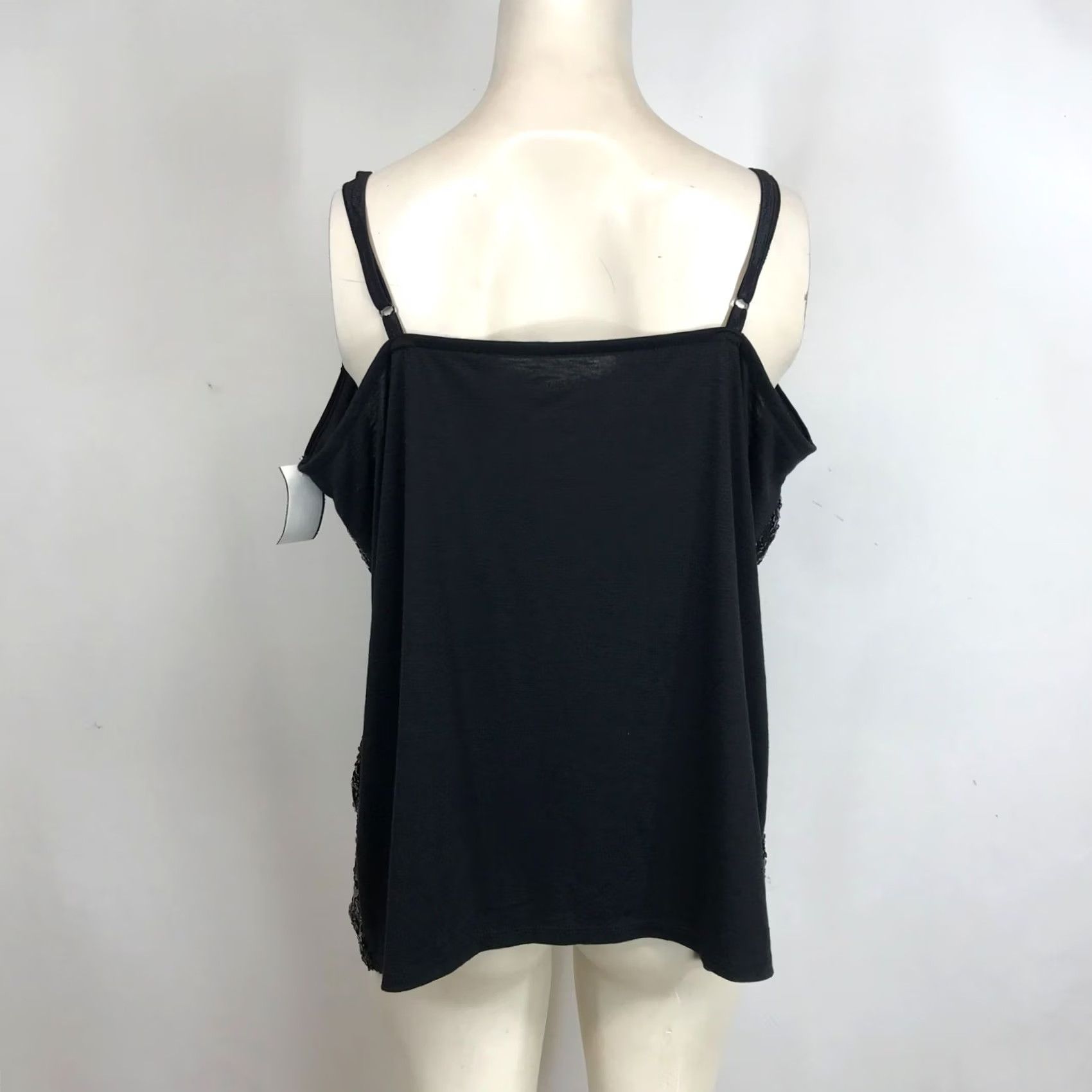 Vintage VINTAGE Lane Bryant Women’s 18/20 Black Sequin Spaghetti Strap V Neck Tank Top Shirt Women 18/20 Black Sequin Spaghetti Strap V-Neck Tank Top Size XXL / US 16-18 / IT 52-54 - 5 Thumbnail