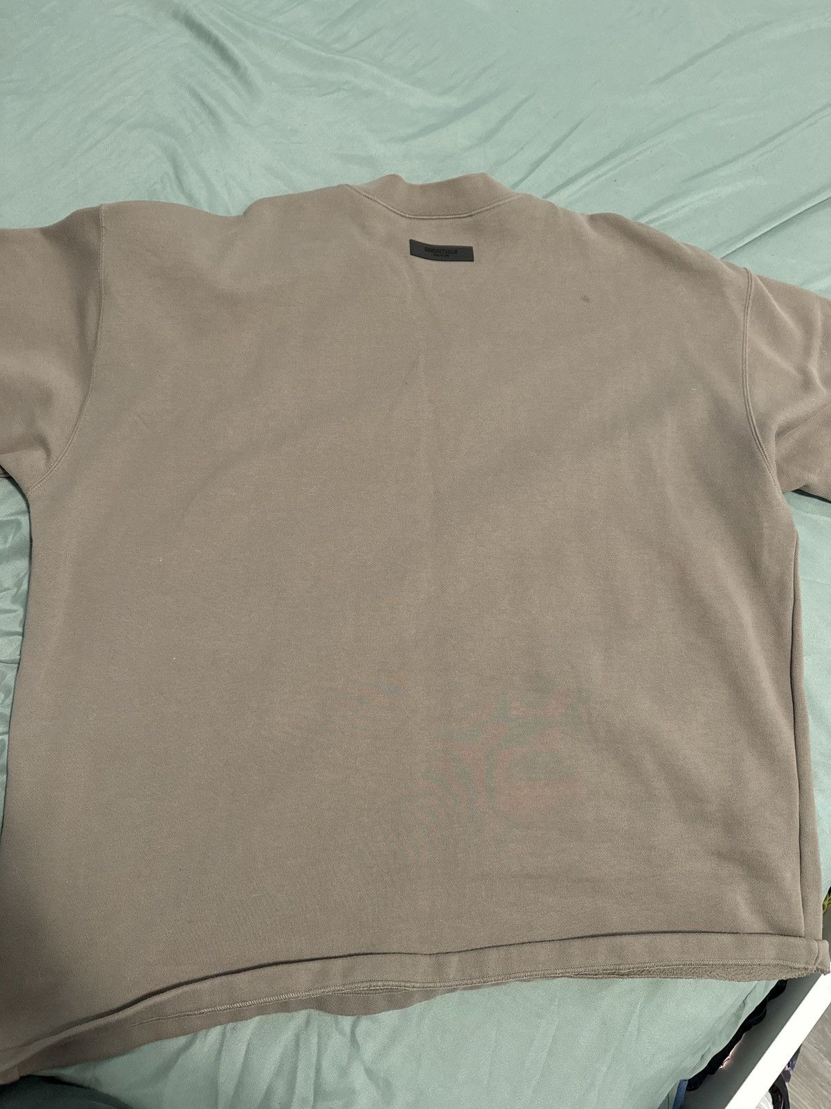 Essentials Essentials taupe crewneck L Size US L / EU 52-54 / 3 - 4 Thumbnail