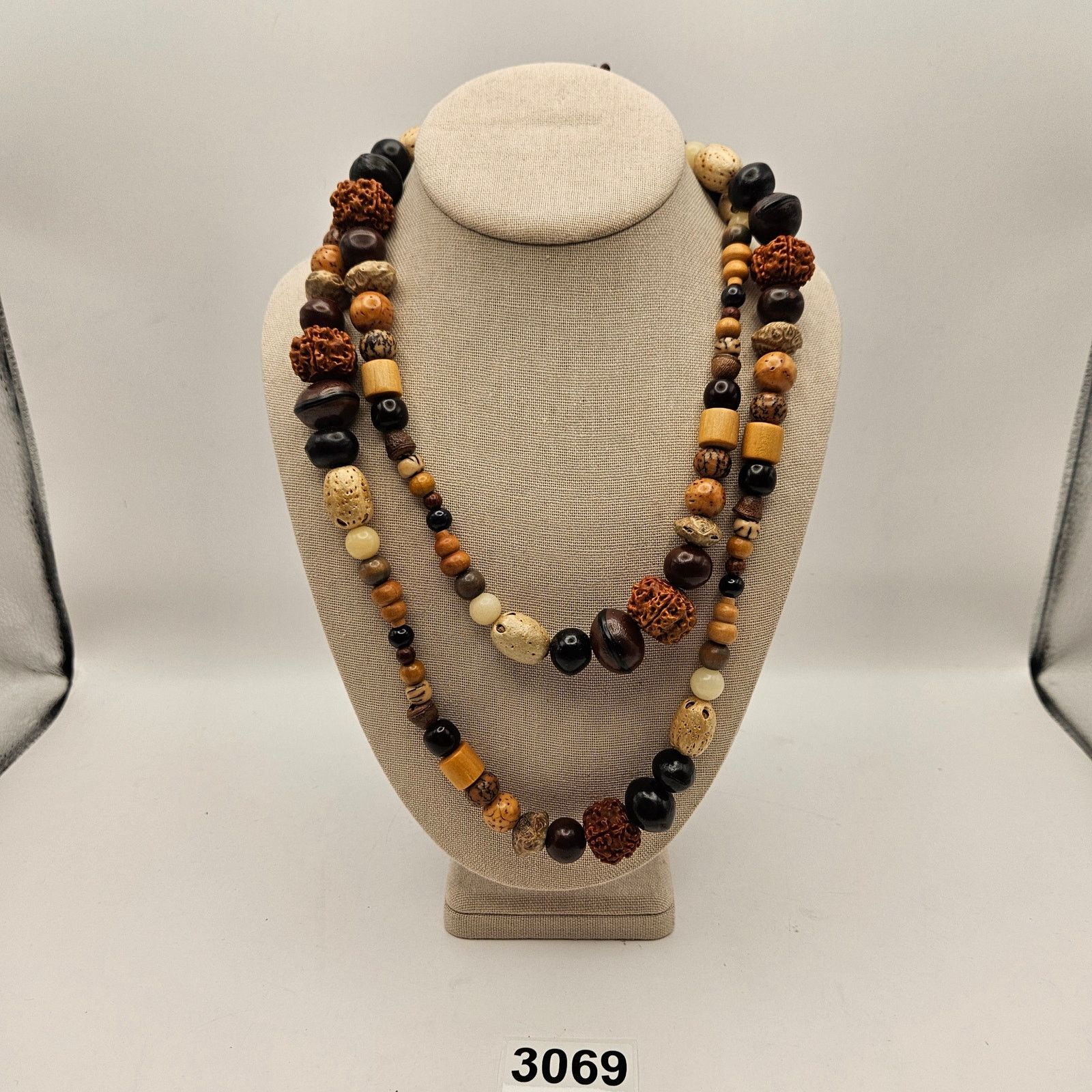 Other NATURAL RUDRAKSHA SEAD BEAD MALA NECKLACE BRACELET Size ONE SIZE - 1 Thumbnail