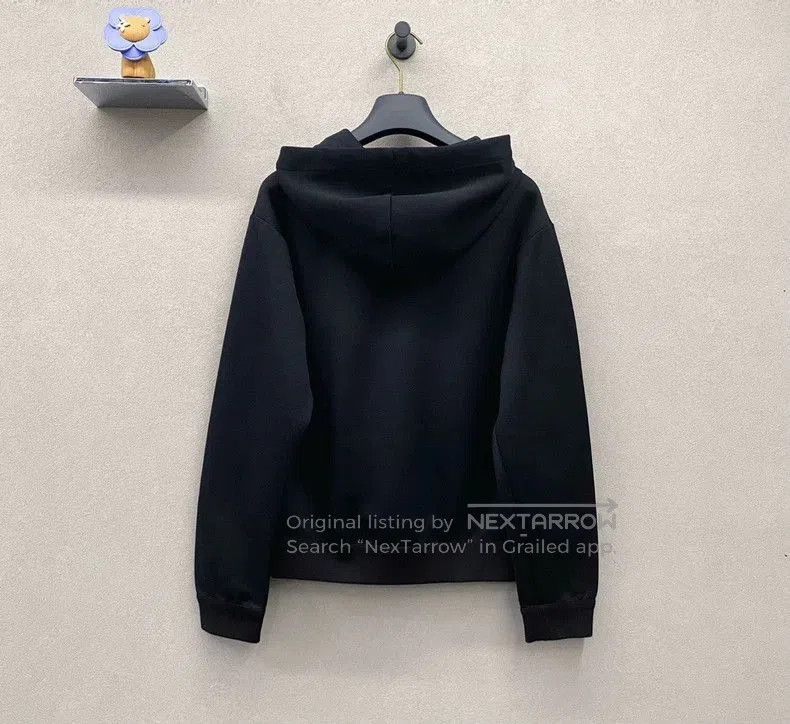 Louis Vuitton LV Black Logo Hooded Sweatshirt. Size US S / EU 44-46 / 1 - 3 Thumbnail