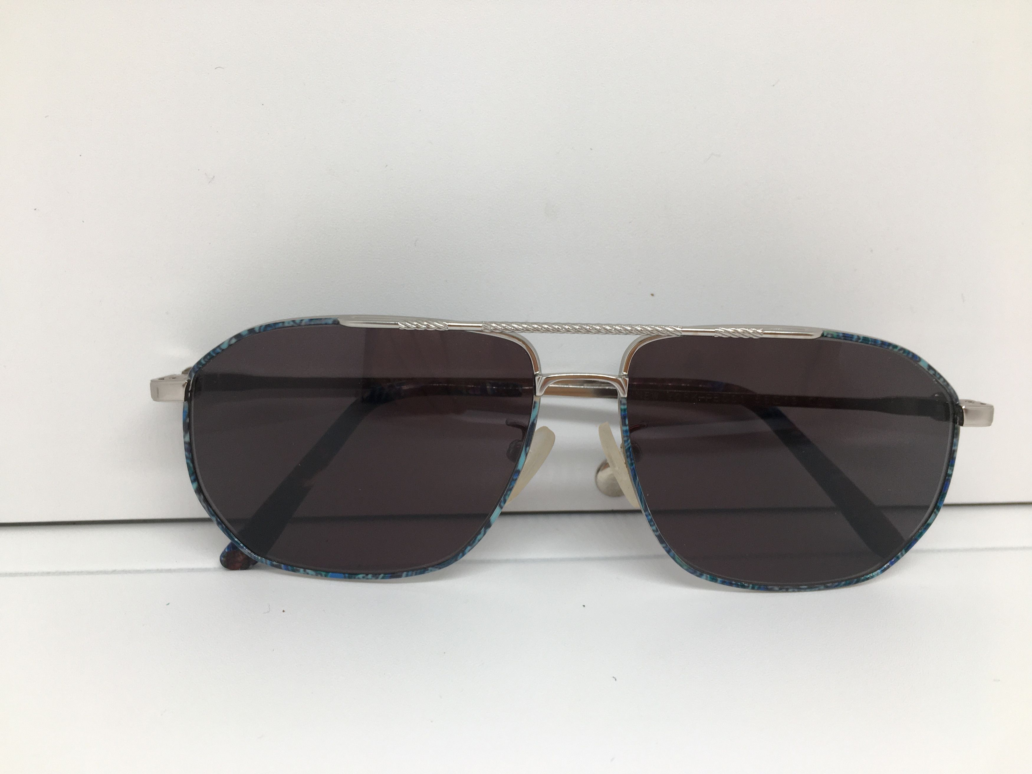 Playboy Vintage 90s Playboy USA NEW YORK PB001 Aviator Sunglasses Size ONE SIZE - 8 Thumbnail