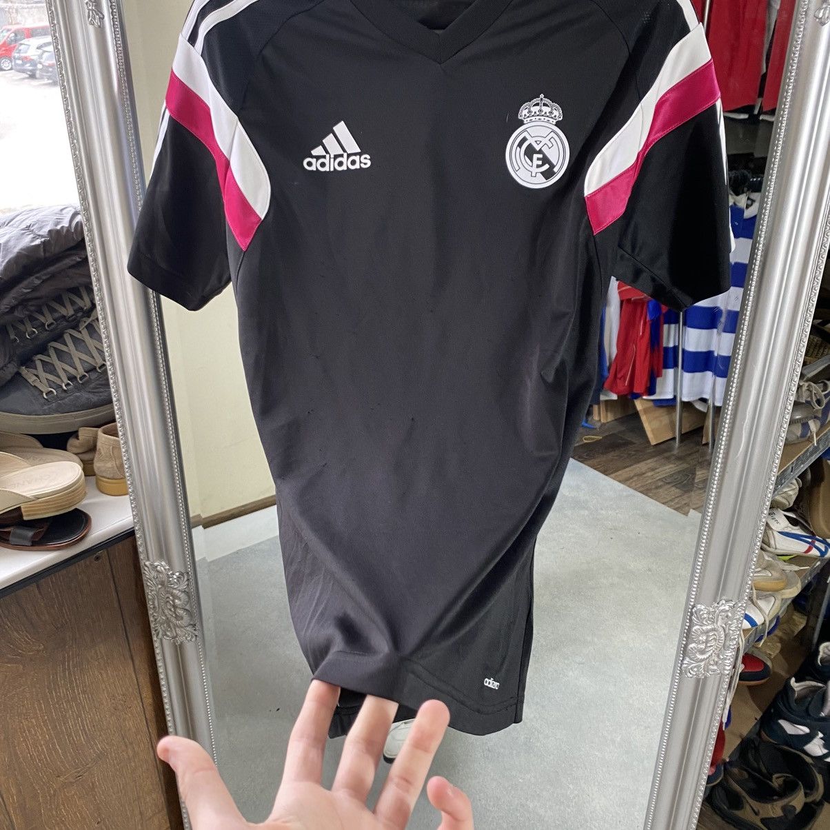 Adidas Vintage Pink Adidas Real Madrid jersey Size US S / EU 44-46 / 1 - 3 Thumbnail