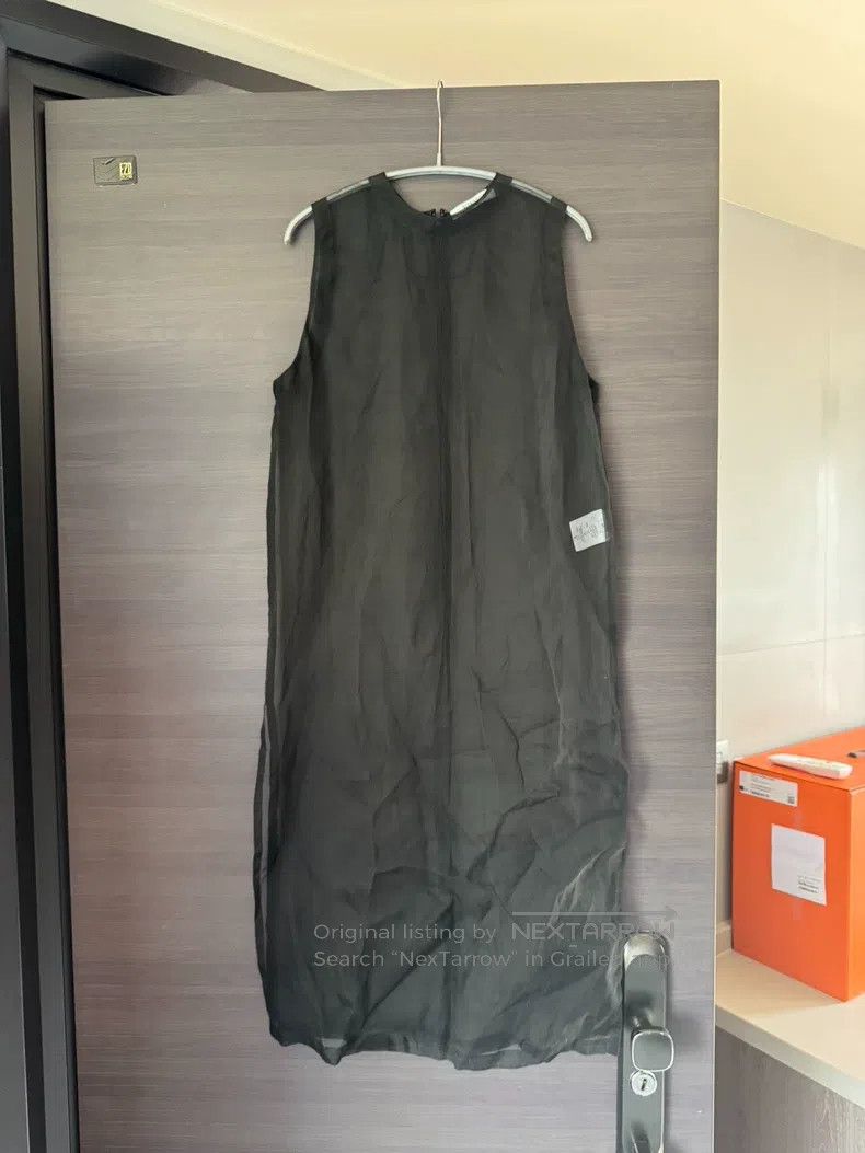 Givenchy Givenchy Wealthy Woman, Exterior Sand Skirt Size S / US 4 / IT 40 - 1 Thumbnail