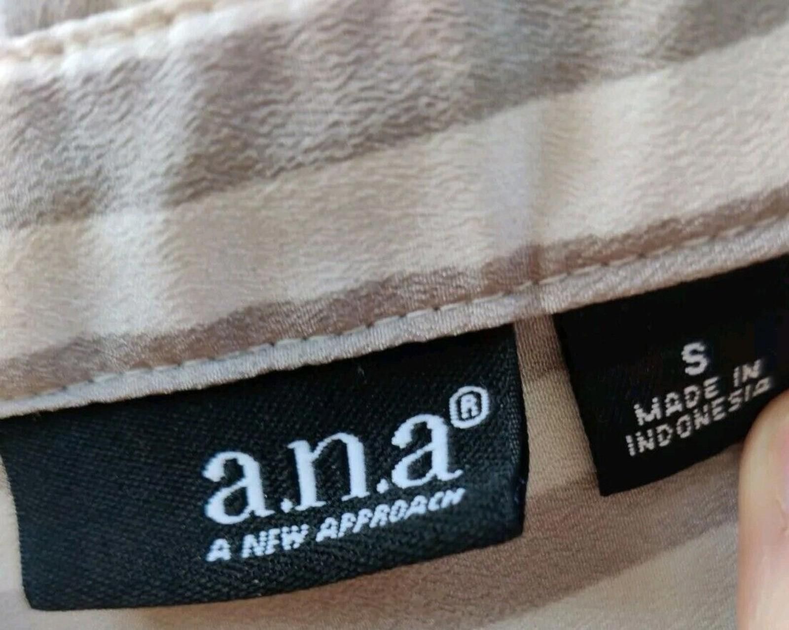 Analog A.N.A. Womens Blouse Size S White Stripe Long Sleeve Button Size S / US 4 / IT 40 - 6 Thumbnail