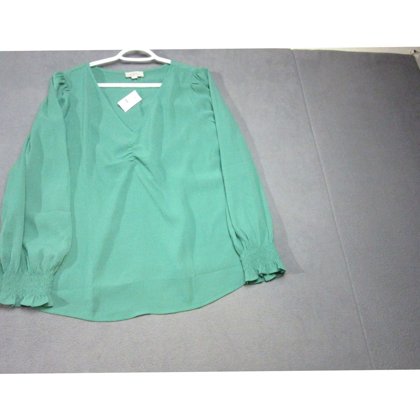 Loft LOFT Blouse Womens XL Green Neck NEW Smocked Cuff Textured Top Size XL / US 12-14 / IT 48-50 - 2 Thumbnail
