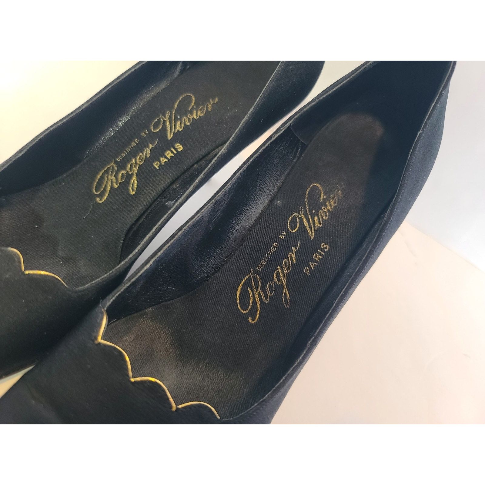 Roger Vivier Vintage Roger Vivier Womens Designer Black Toe Pumps US 6.5 Size US 6.5 / IT 36.5 - 5 Thumbnail