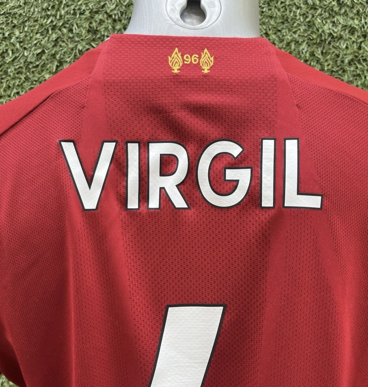 New Balance Jersey van dijk liverpool Size US M / EU 48-50 / 2 - 5 Thumbnail