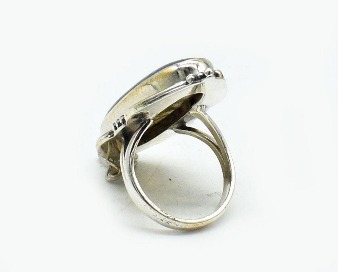 Handmade Labradorite 925 Silver Ring: Oval Gemstone Statement Jewelry Size ONE SIZE - 5 Thumbnail