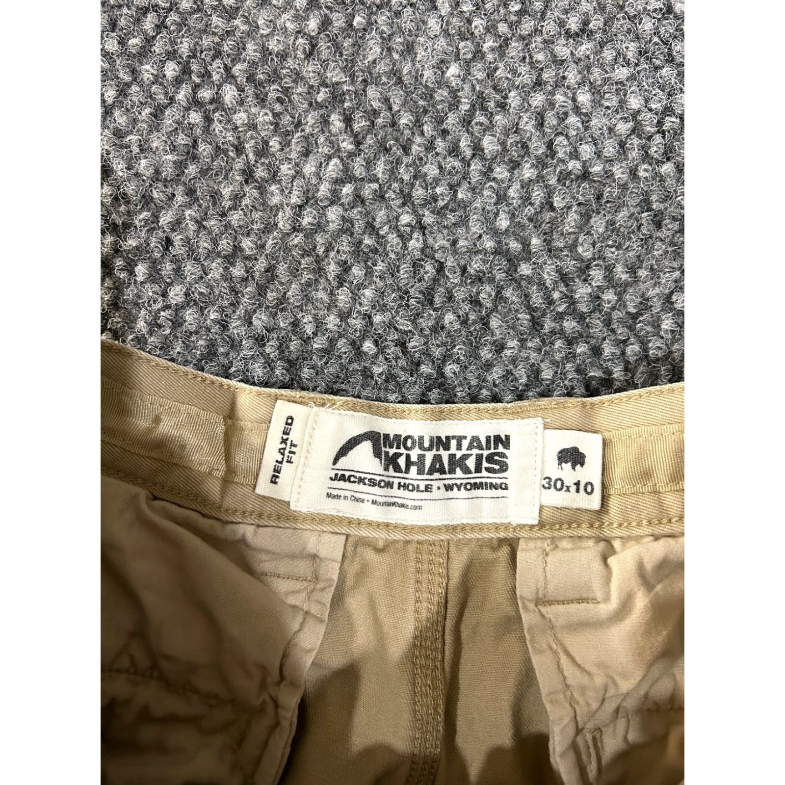 Mountain Khakis Mountain Khakis Cargo Shorts Mens 30 Tan Beige Outdoor Hiking Casual Cargo Pocket Breathable Lightweight Pockets Summer Spring Fall Mens Size US 30 / EU 46 - 5 Thumbnail