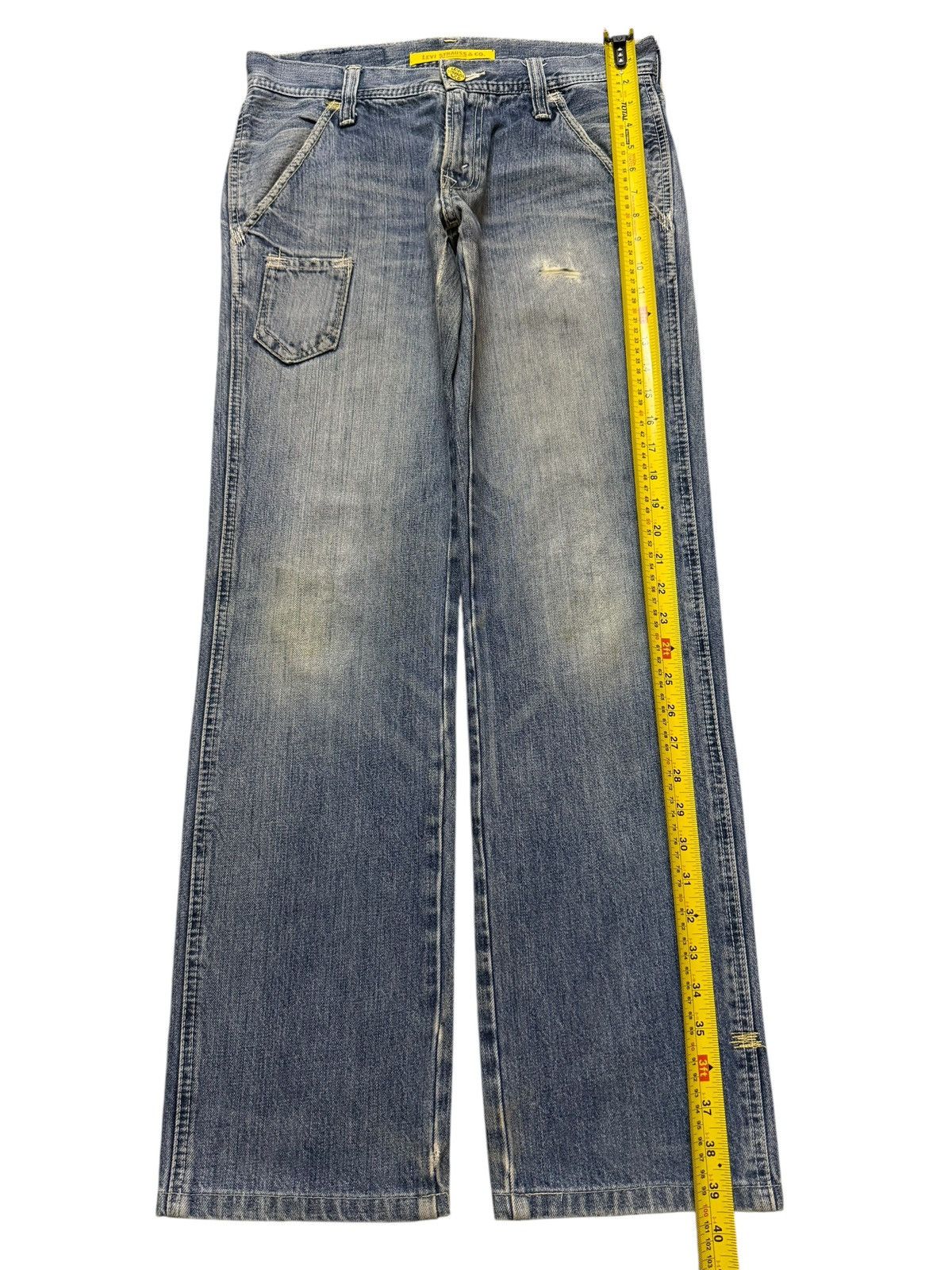 Levi's Vintage Y2K Levis 502 Blue Faded Wash Yellow Tab Regular Fit Size US 31 - 11 Thumbnail