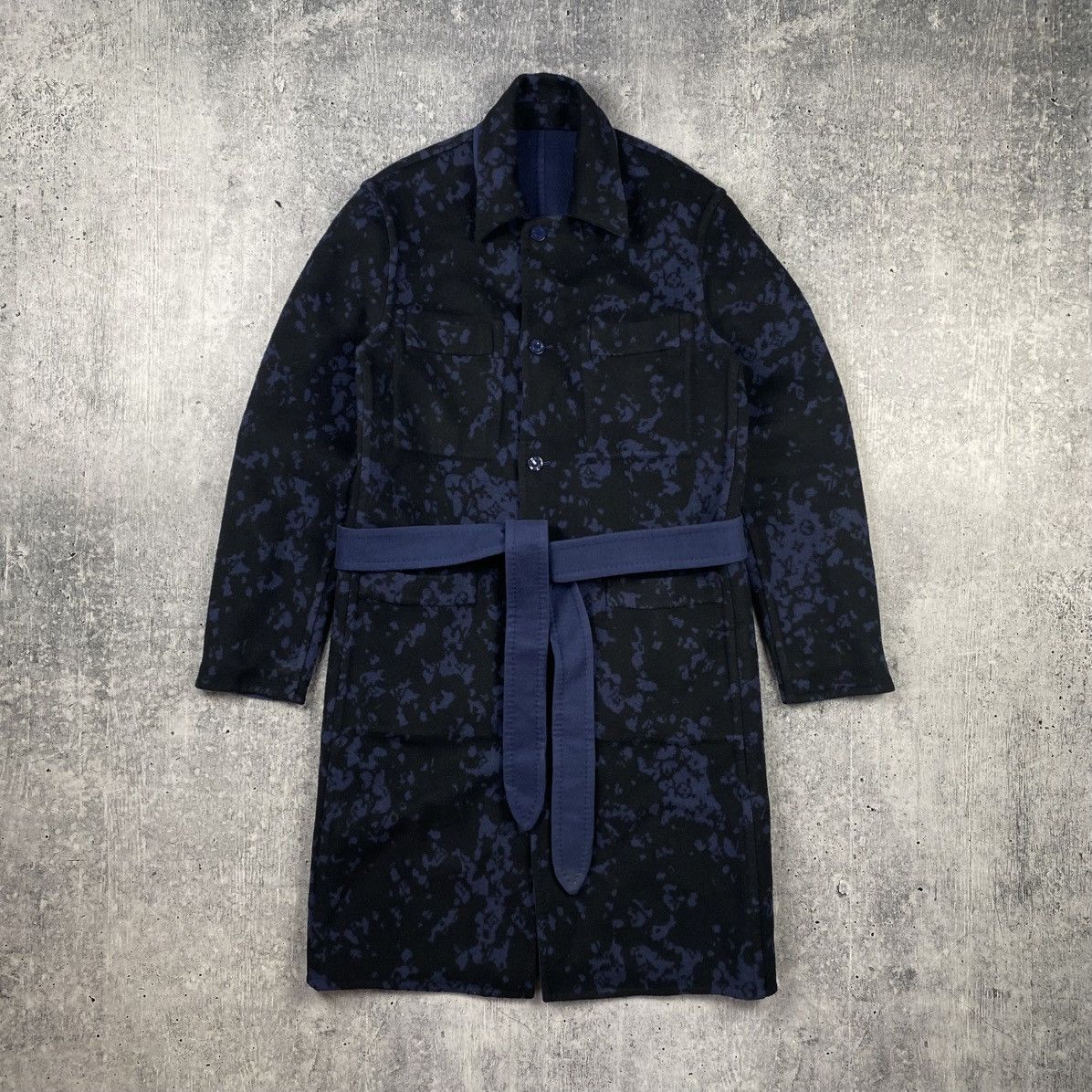Louis Vuitton Louis Vuitton Reversible Wool Coat Mens Luxury Size 44 Italy Size US S / EU 44-46 / 1 - 1 Thumbnail