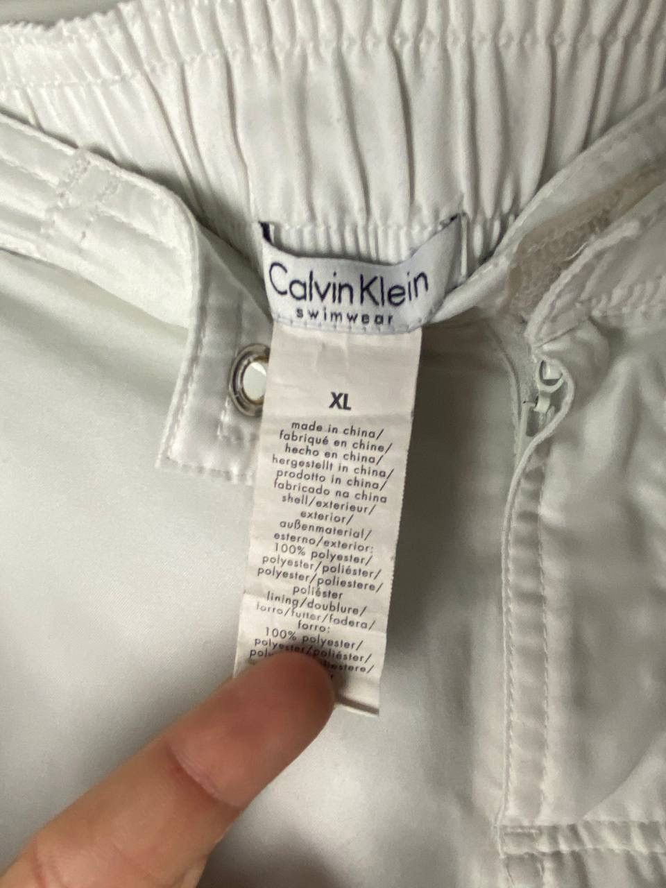 Calvin Klein Calvin Klein streetwear shorts size XL Size US 40 / EU 56 - 3 Thumbnail