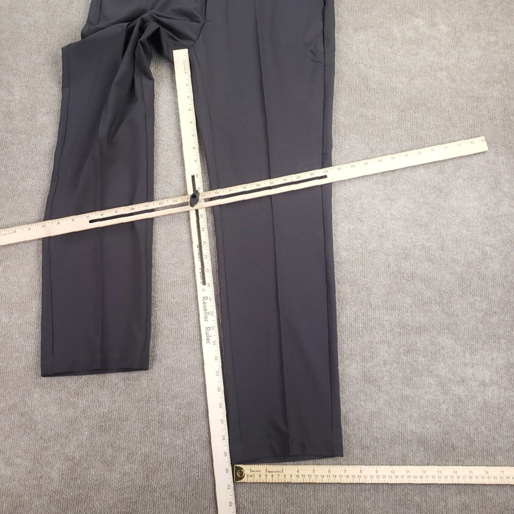 johnnie-O johnnie-O Mens Gray Stretch Golf Pants 32x30 Straight Leg Flat Front Size US 32 / EU 48 - 2 Thumbnail