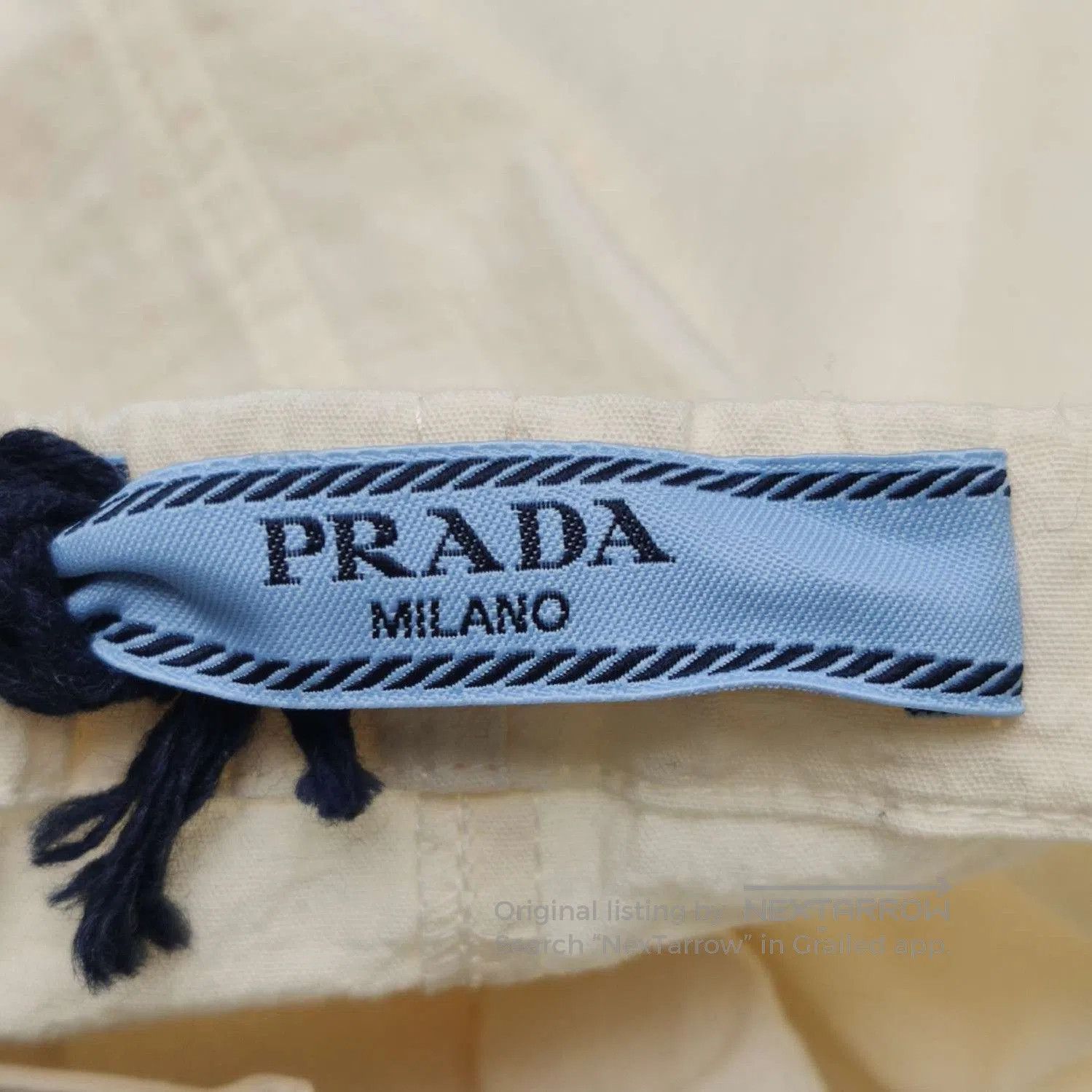 Prada Prada Logo Cotton Shorts in Cream . Size 39" - 7 Thumbnail