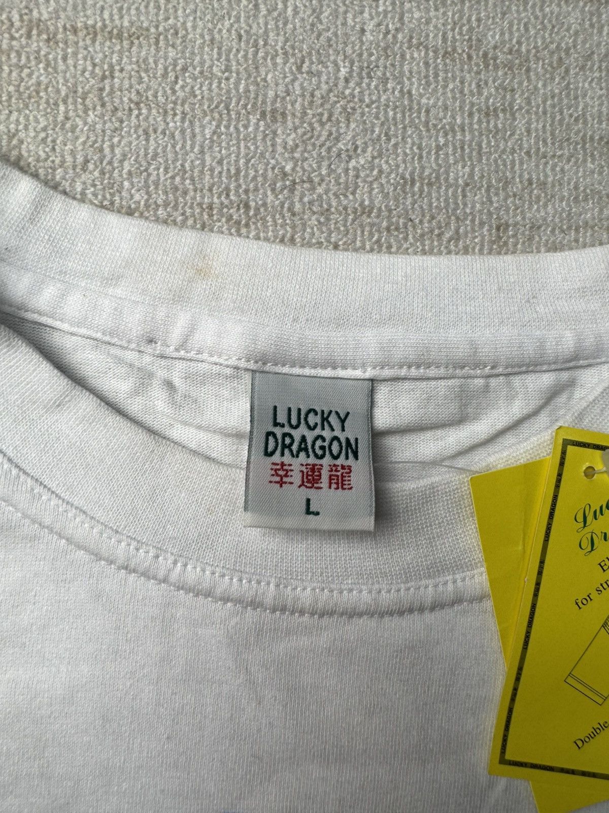 Vintage 2000s vintage tee Size US L / EU 52-54 / 3 - 5 Thumbnail