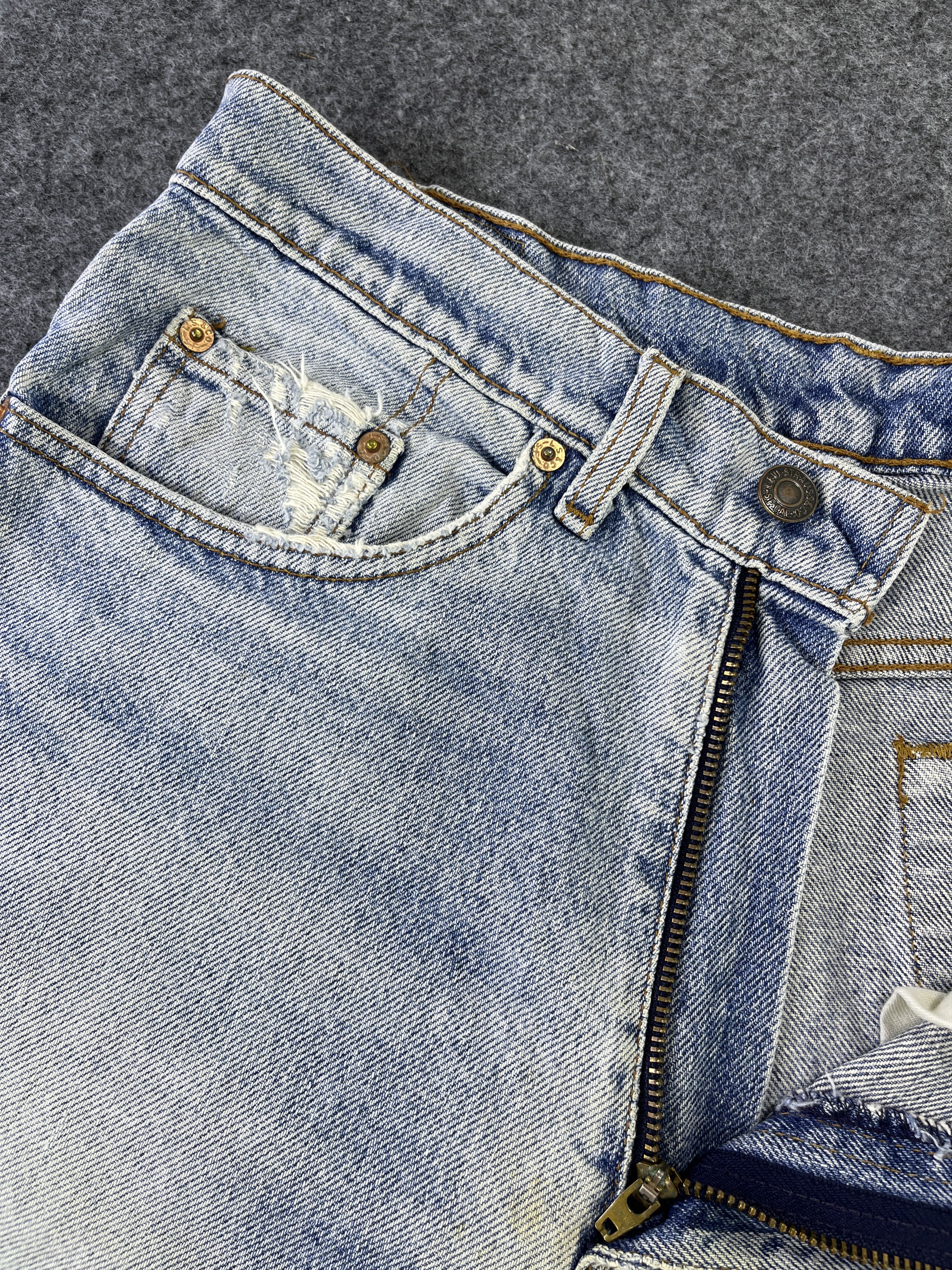 Levi's Vintage Levis Distressed Stone Wash Jeans - J824 Size US 30 / EU 46 - 10 Thumbnail