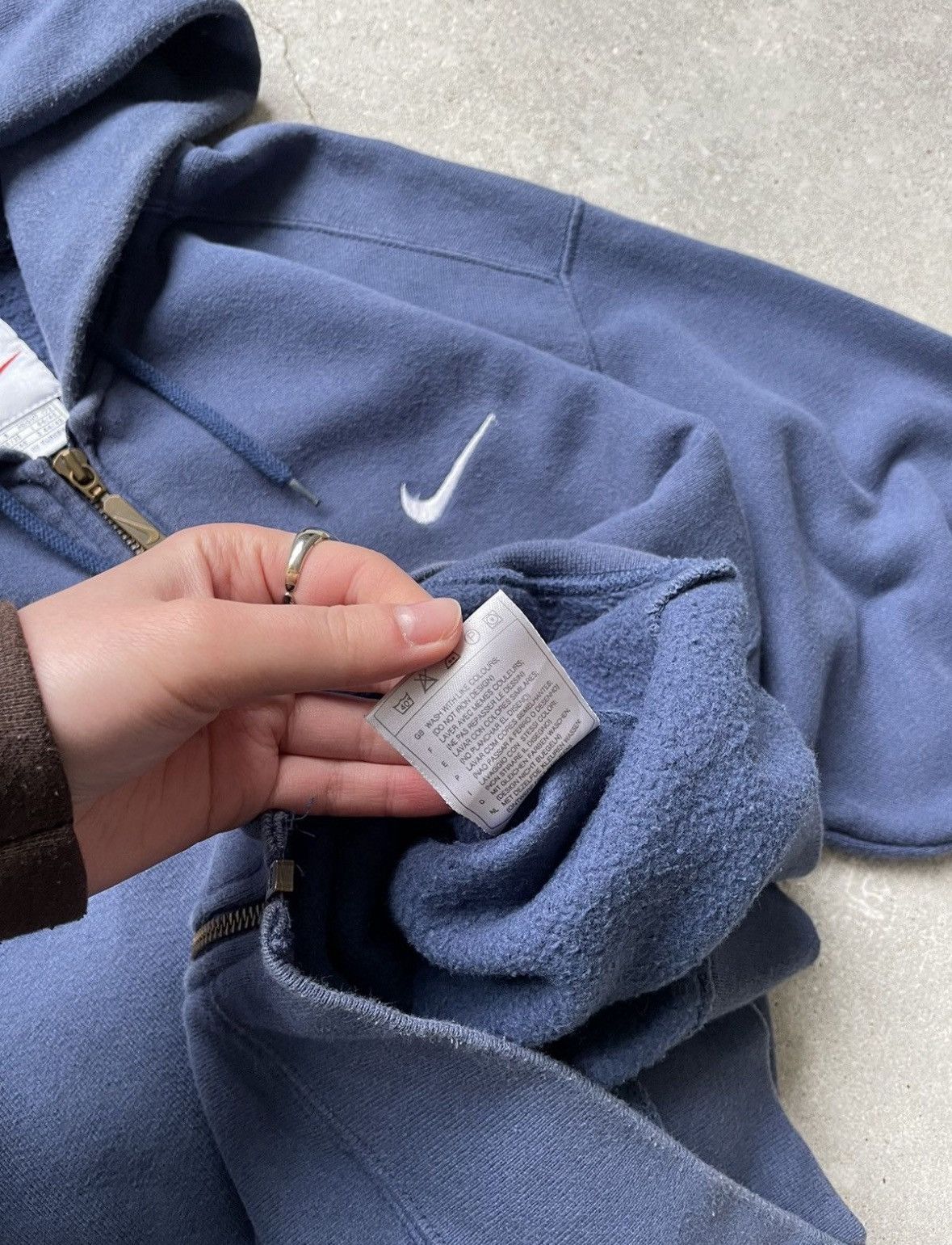 Nike Vintage Nike Blanc Hoodie Size US M / EU 48-50 / 2 - 8 Thumbnail