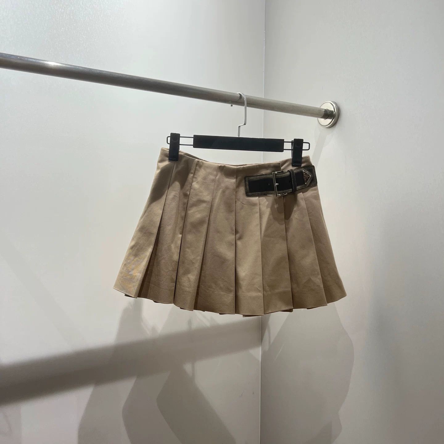 Prada Prada Belt 26 Women Size 26" / US 2 / IT 38 - 1 Thumbnail