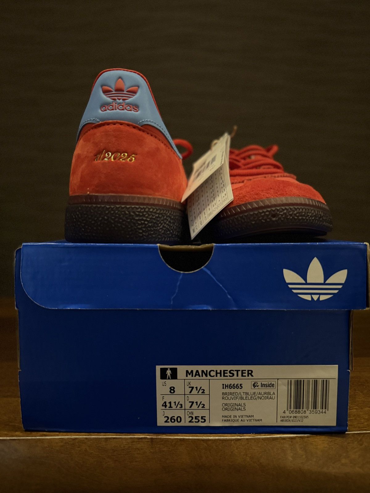 Adidas Adidas Manchester City Series 25th Anniversary Limited Size US 7.5 / EU 40-41 - 8 Thumbnail