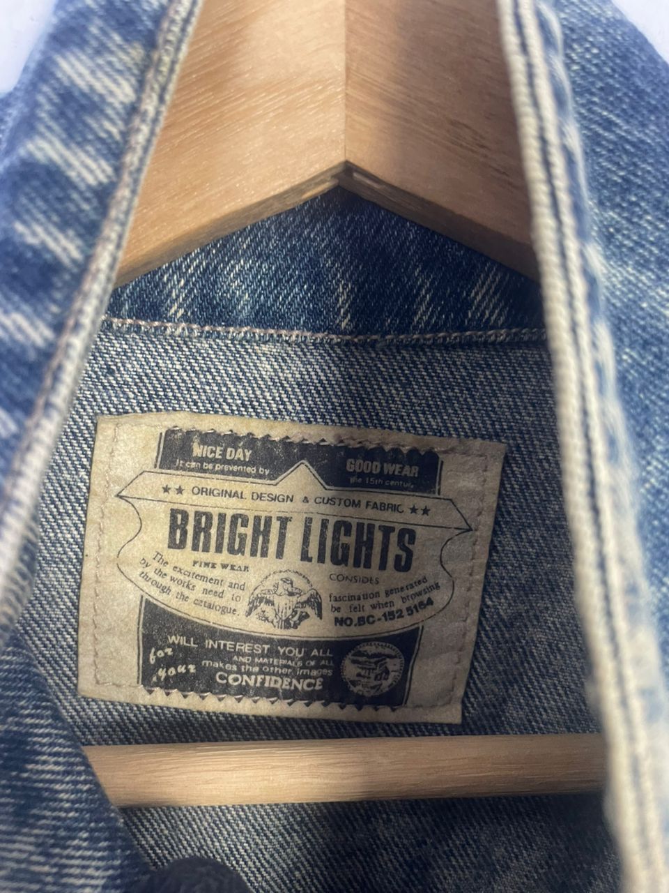 Designer Bright Light Vintage Stone Wash Denim Jacket Size US L / EU 52-54 / 3 - 8 Thumbnail