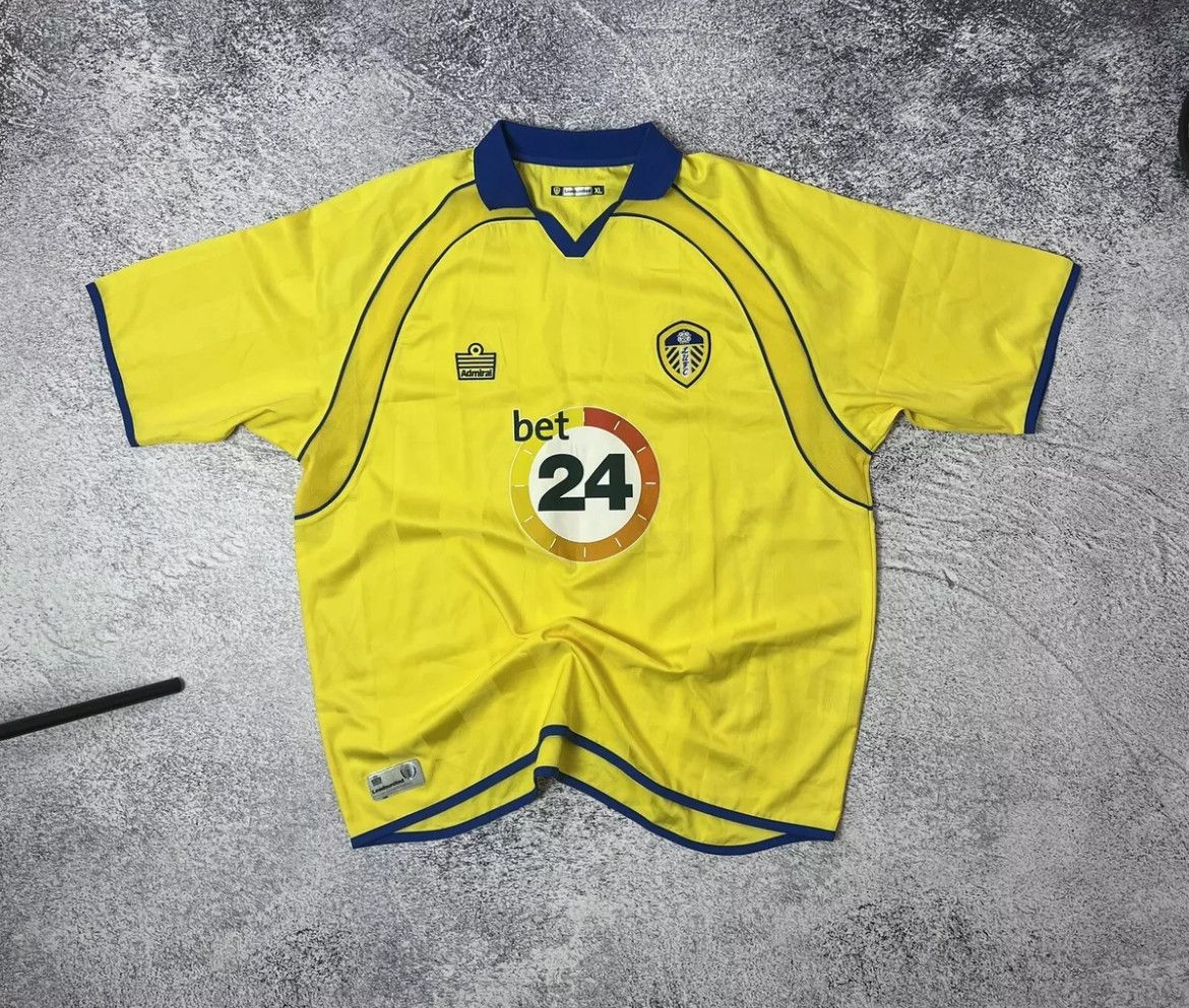 Vintage Leeds united Soccer Jersey Mens size Xl 2005/2005 vintage Size US XL / EU 56 / 4 - 1 Thumbnail
