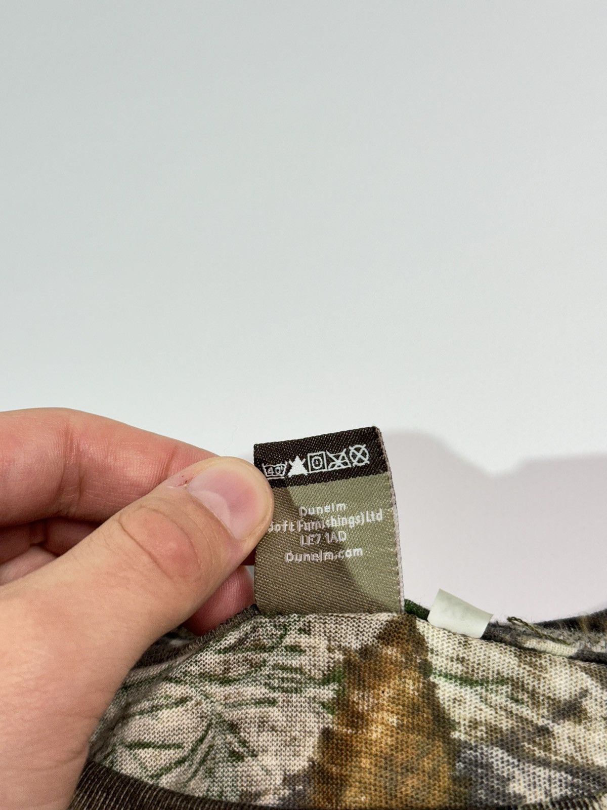Japanese Brand × Realtree Vintage Realtree tee mossy oaks y2k camo swag drip skater Size US XL / EU 56 / 4 - 4 Thumbnail