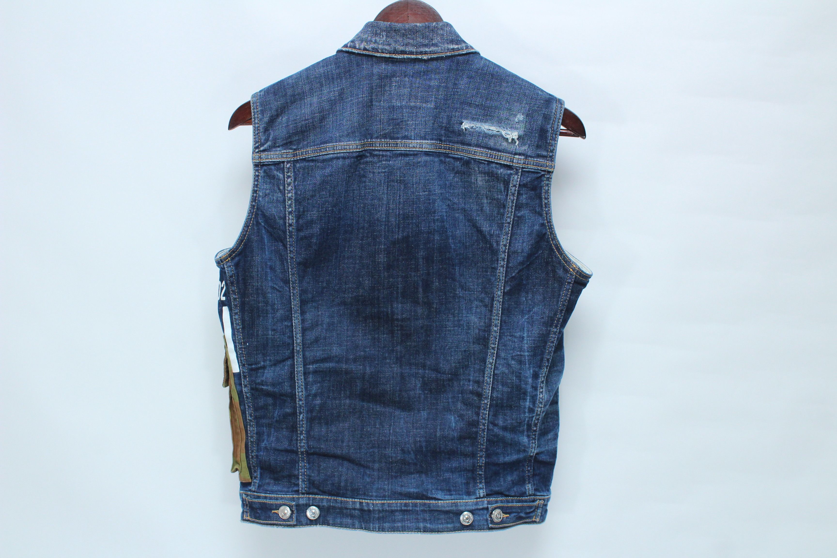 Dsquared2 Dsquared2 ICON Distressed Denim Vest Cargo Pocket IT 46 / S Size US S / EU 44-46 / 1 - 3 Thumbnail