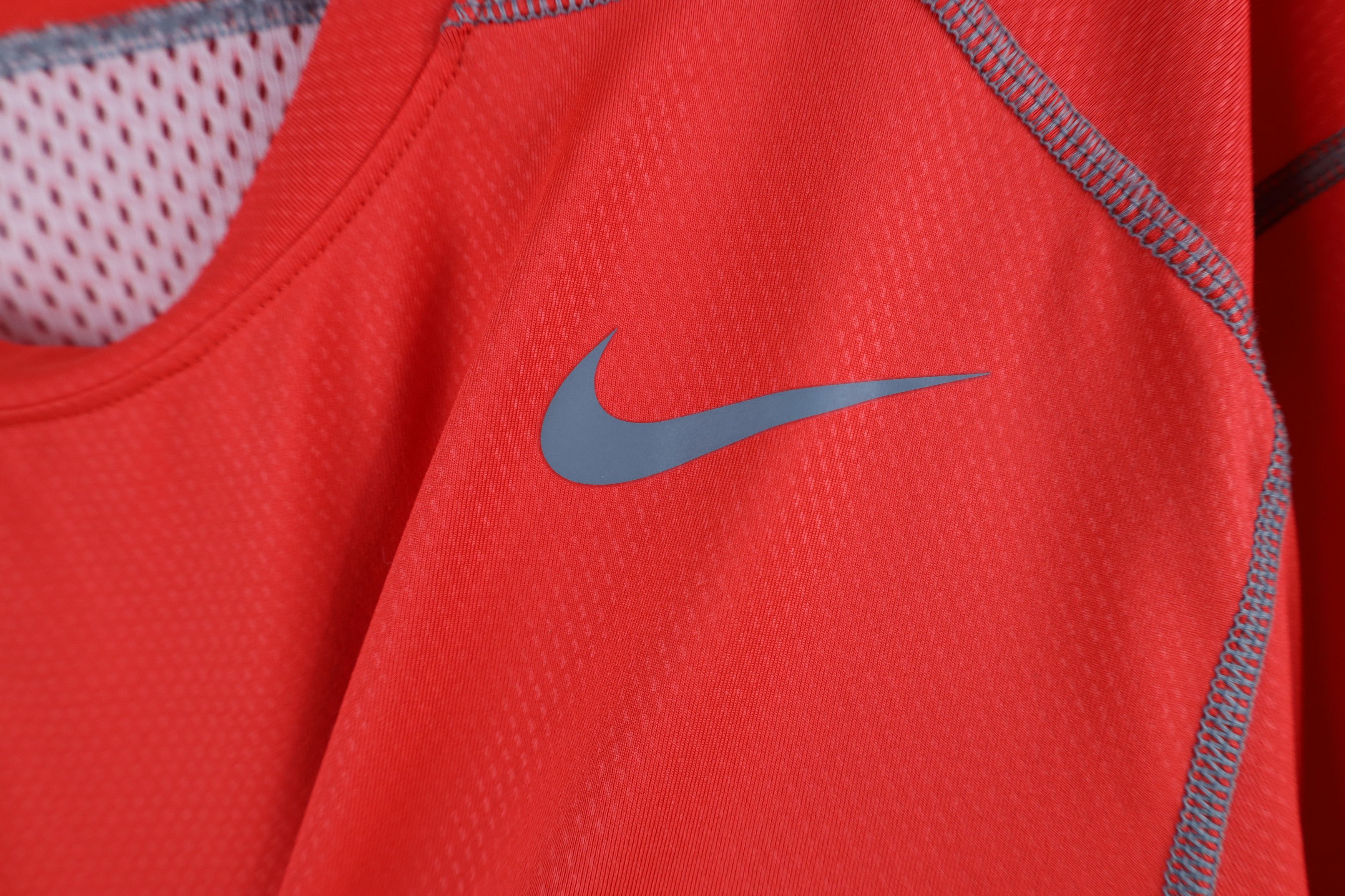 Nike × Vintage Nike Pro Combat Compression Hypercool Training Gym T-Shirt Size US XL / EU 56 / 4 - 5 Thumbnail