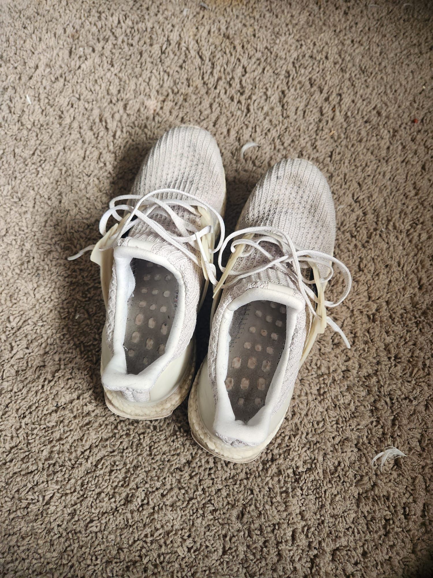 Ultra boost 4.0 chalk sales