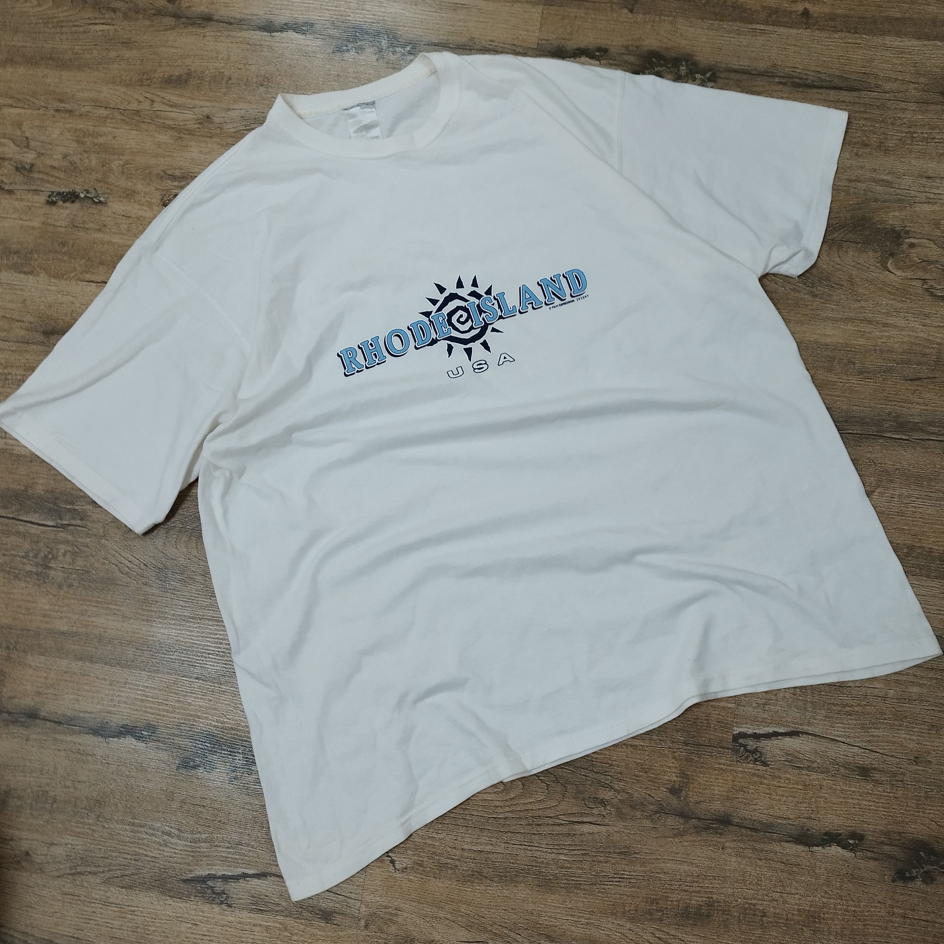 Carhartt Vintage Carhartt Blank Rhode Island Graphic T-Shirt Boxy Size US XL / EU 56 / 4 - 1 Thumbnail