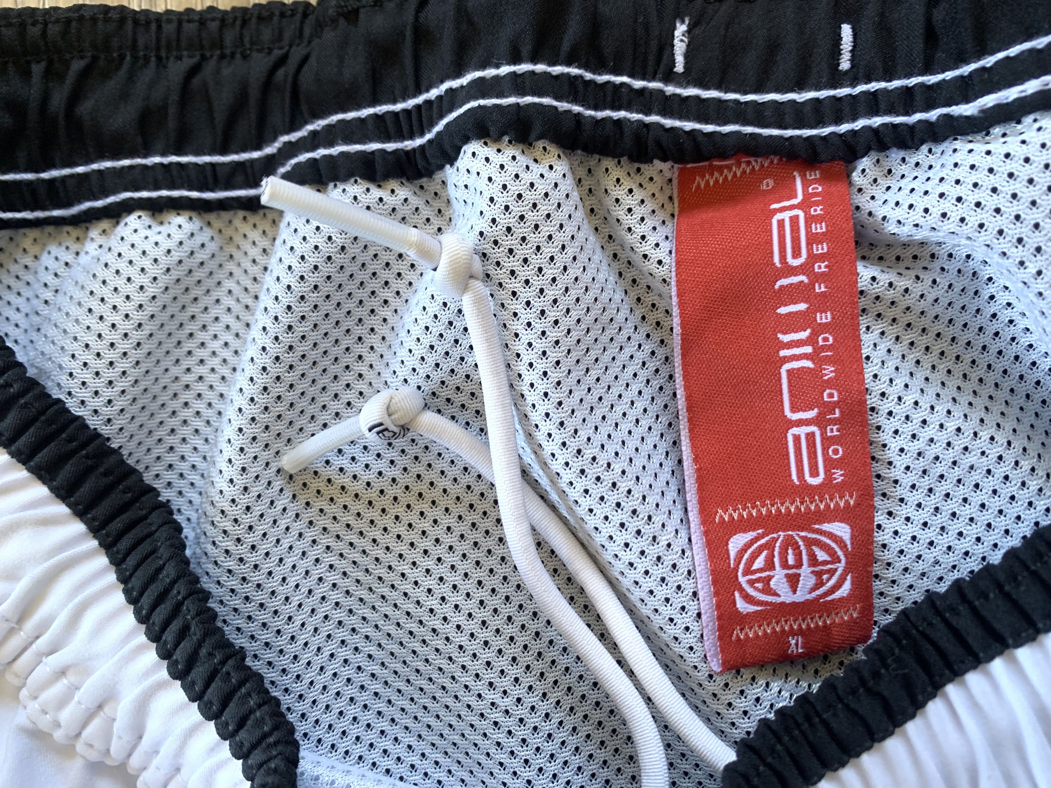 Other Animal Mens Beach Board Swim Shorts Size US 38 / EU 54 - 7 Thumbnail