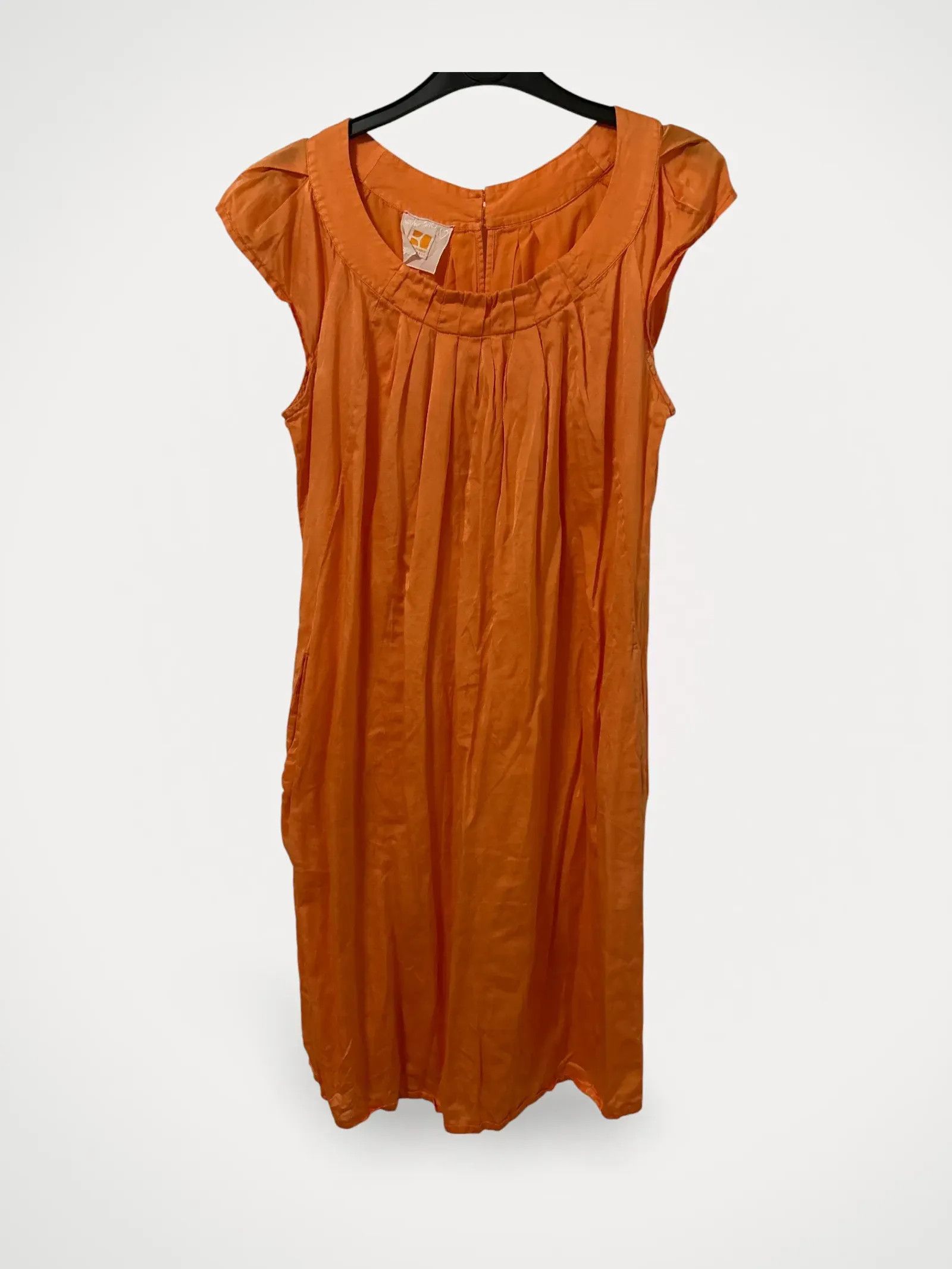 open lace back dress HUGO BOSS ORANGE PRINT DRAWSTRING WAIST SHORT SLEEVE SHIFT DRESS SIZE   Whispers Dress Agency