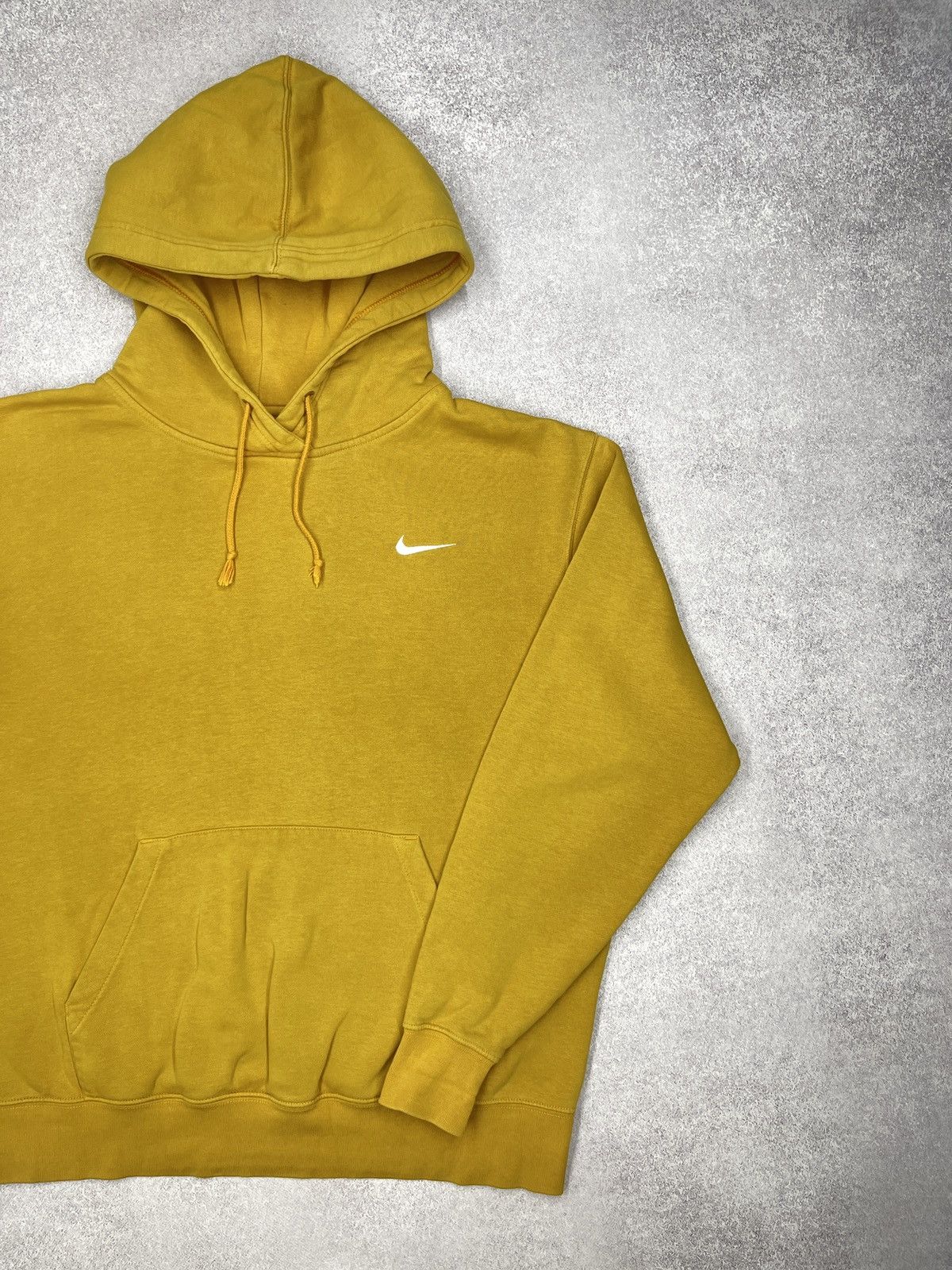 Nike Mens Nike Basic Yellow Hoodie Small Logo Y2K ACG TN Size US L / EU 52-54 / 3 - 3 Thumbnail