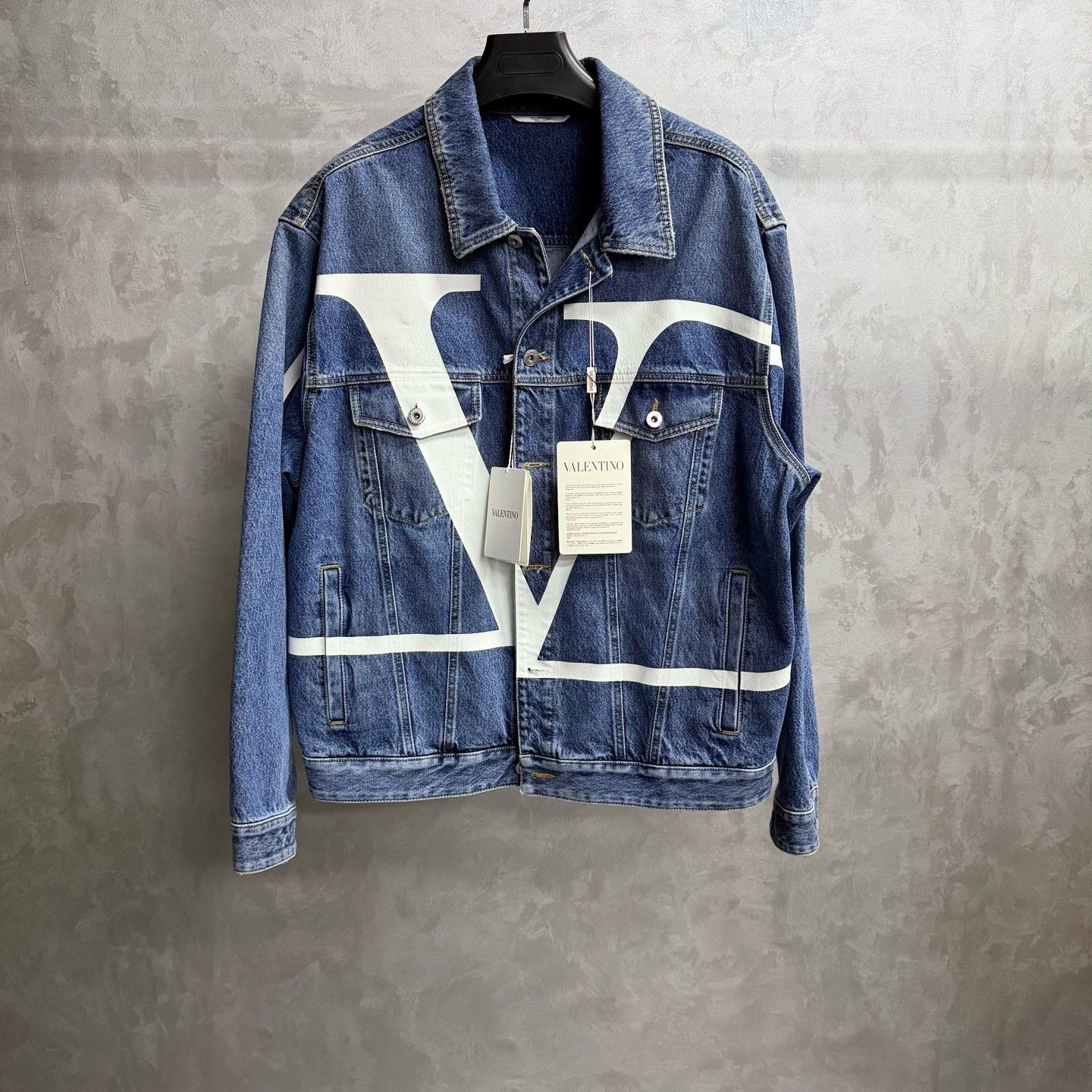 Valentino Valentino All-Over Print Denim Jacket Size US L / EU 52-54 / 3 - 1 Thumbnail