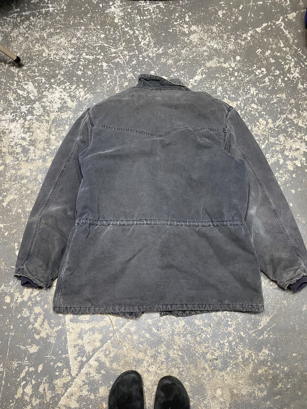 Carhartt × Vintage Vintage Carhartt Faded Chore Work Cape Jacket Size US XXL / EU 58 / 5 - 13 Thumbnail