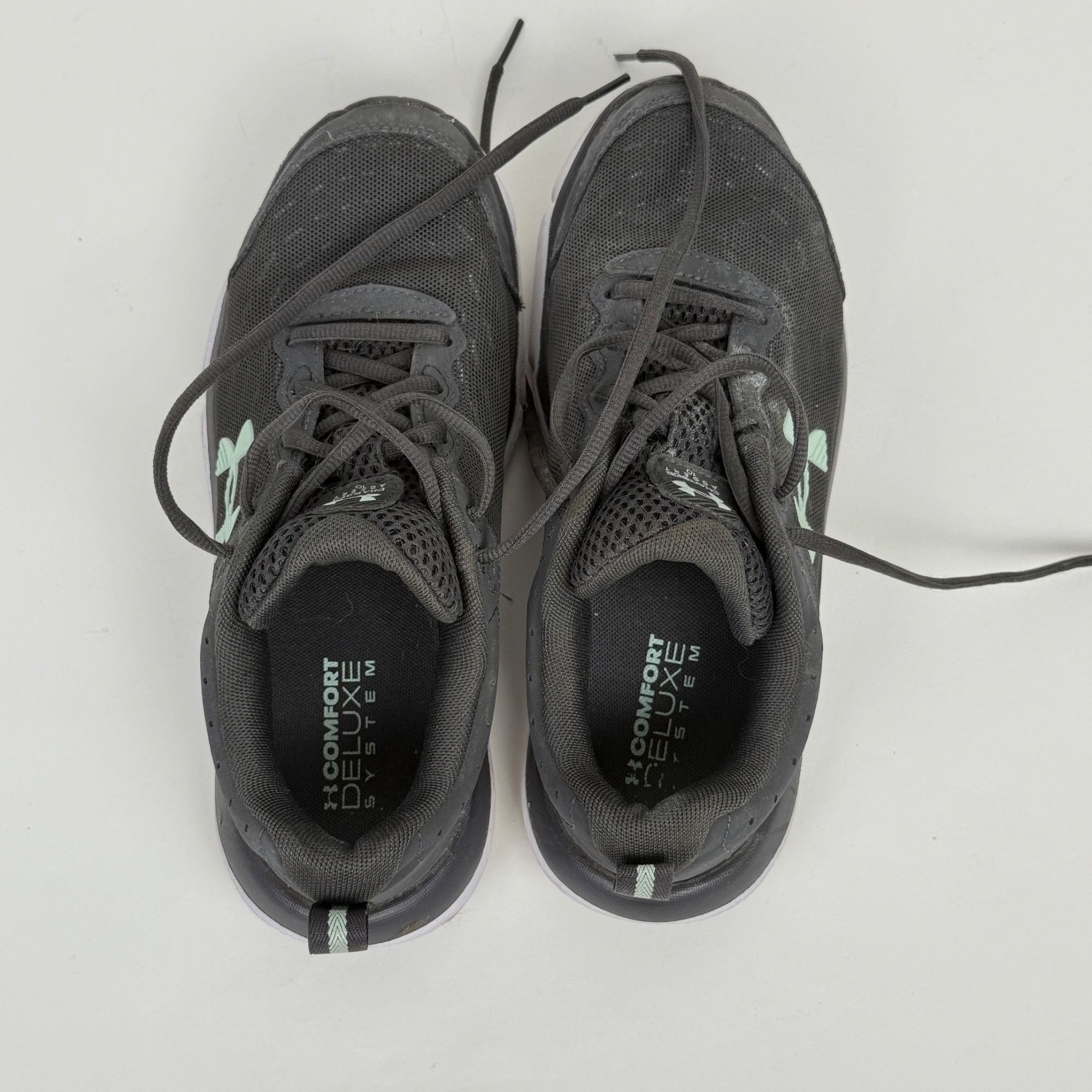 Under Armour Under Armour Charged Gray Running Athletic Shoes 8.5 Size US 8.5 / IT 38.5 - 5 Thumbnail