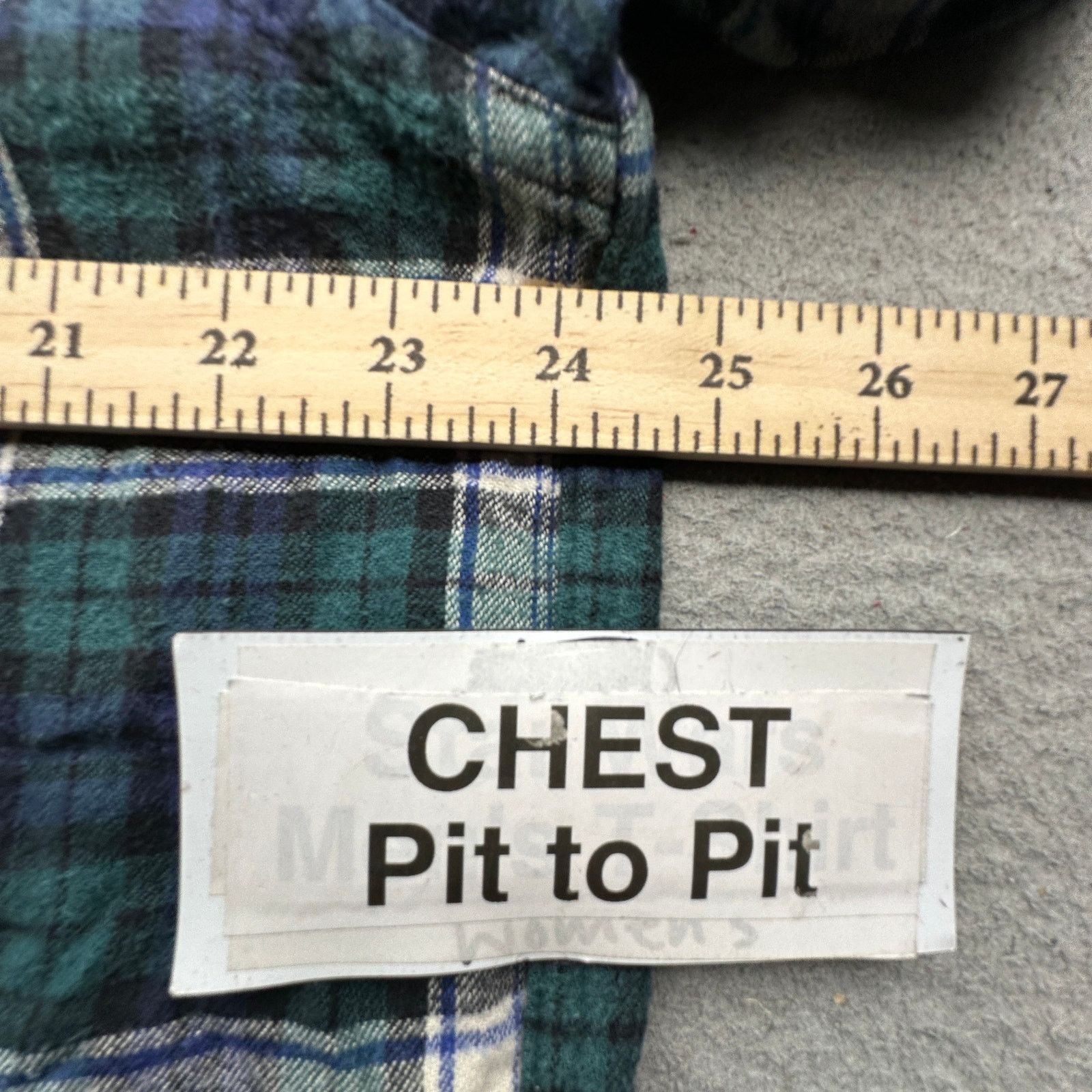 L.L. Bean Vintage LL Bean Green Plaid Flannel Button Up L Button Down Size US L / EU 52-54 / 3 - 4 Thumbnail
